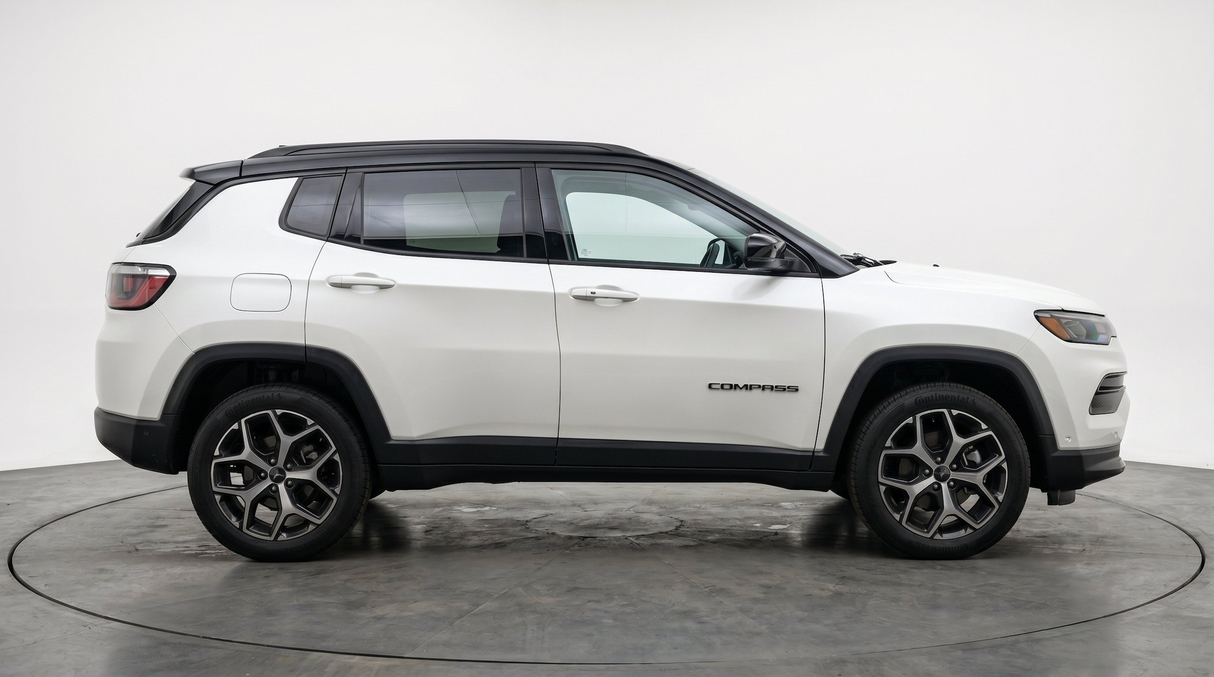 Thumbnail: 2025 Jeep Compass - 11