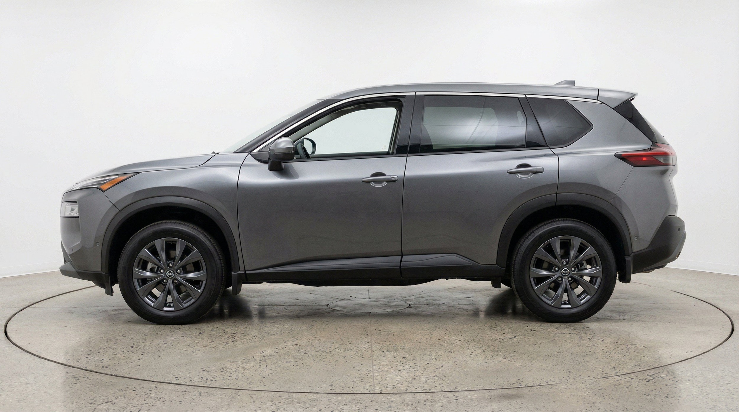 Thumbnail: 2025 Nissan Rogue - 5