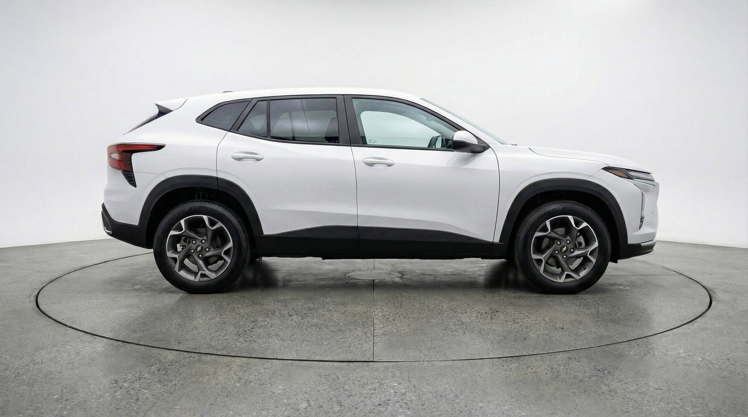 Thumbnail: 2025 Chevrolet Trax - 11