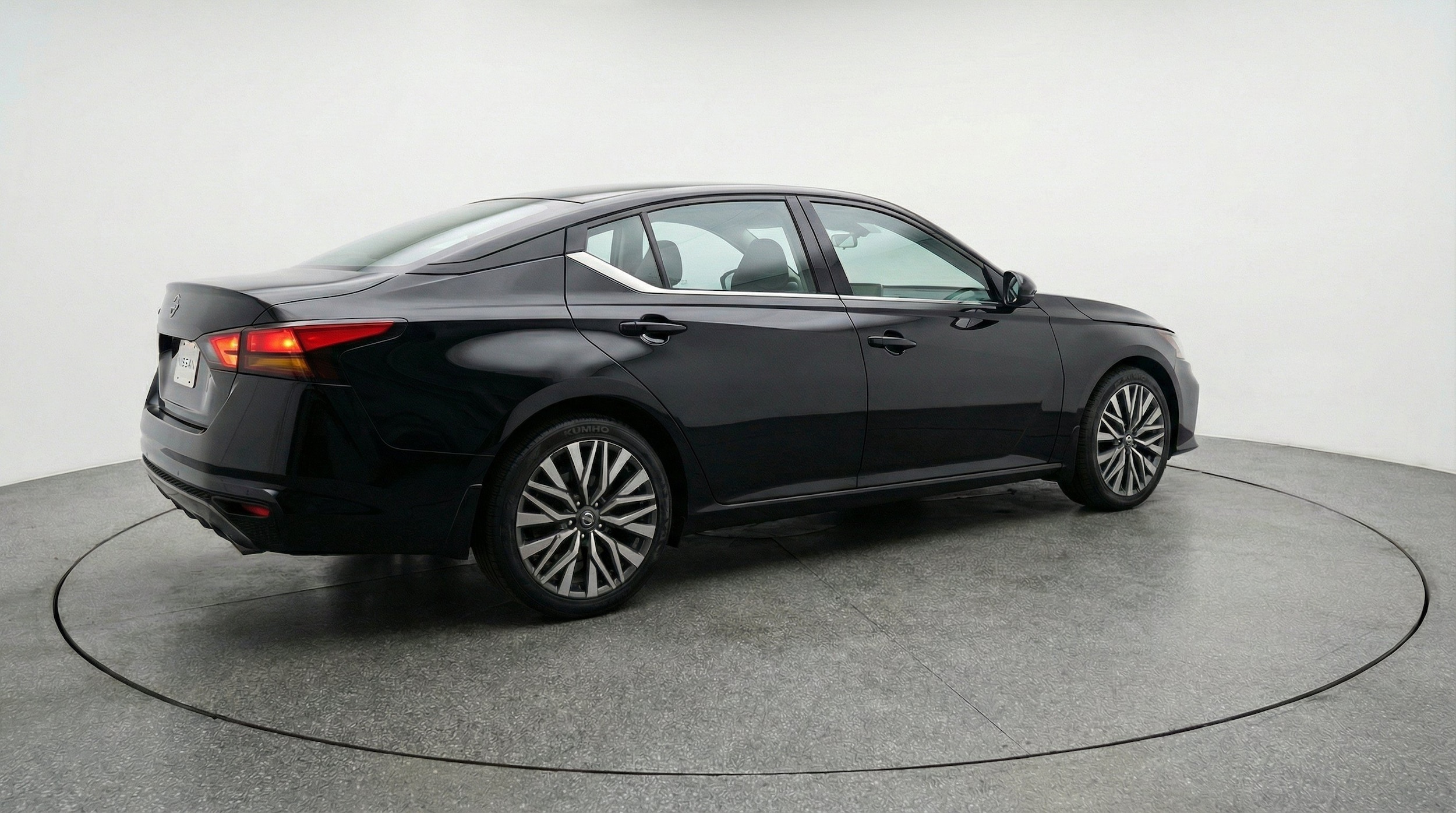 Thumbnail: 2026 Nissan Altima - 9