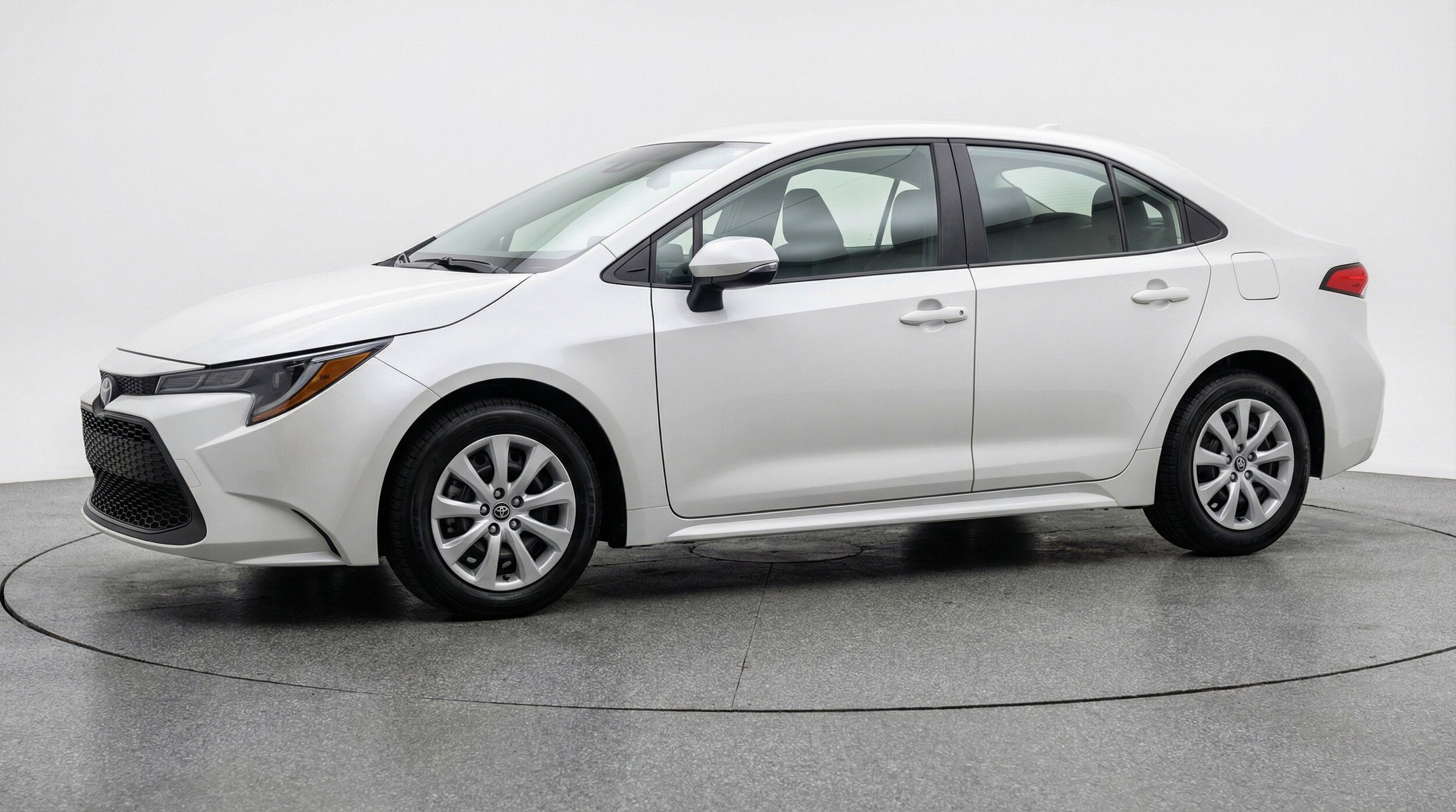 Thumbnail: 2025 Toyota Corolla - 3