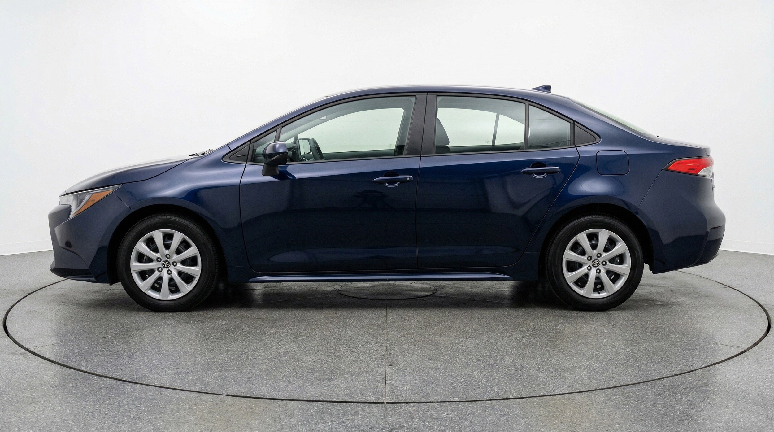 Thumbnail: 2025 Toyota Corolla - 5