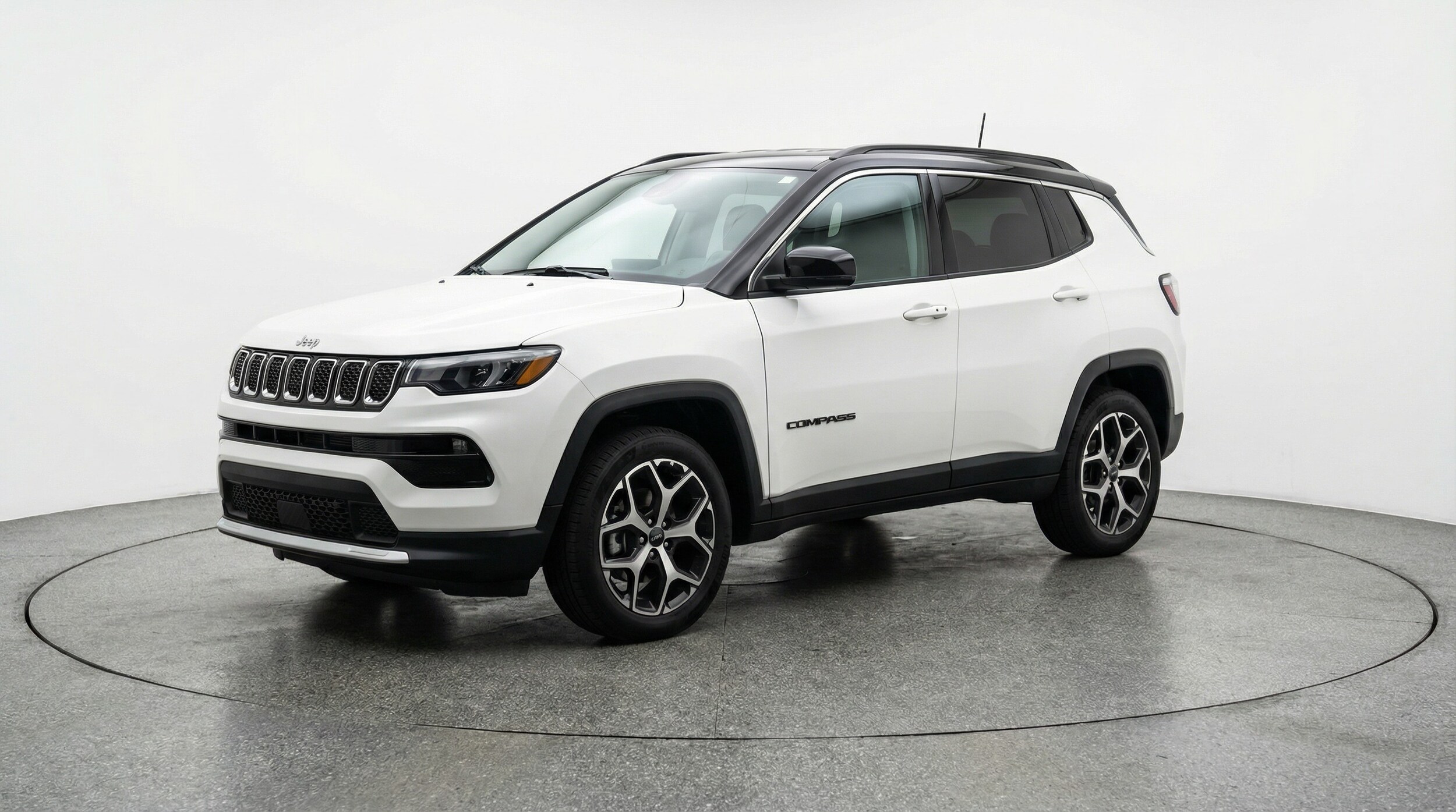 Thumbnail: 2025 Jeep Compass - 3