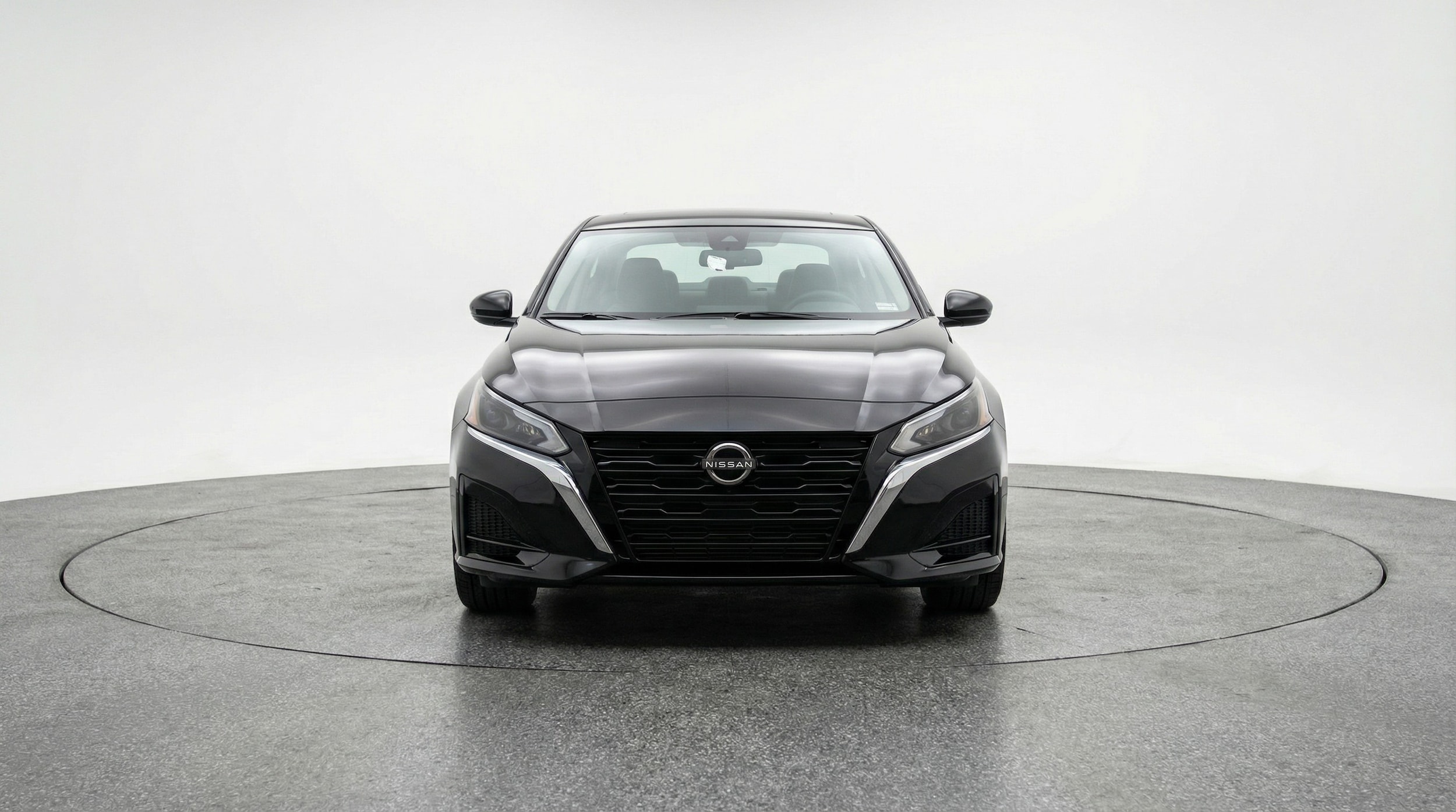 Thumbnail: 2025 Nissan Altima - 2