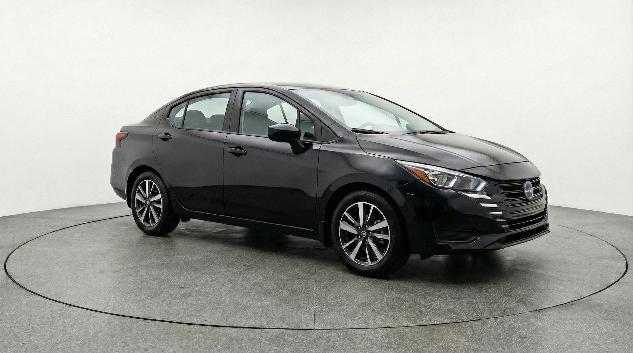 2025 Nissan Versa Sedan SV