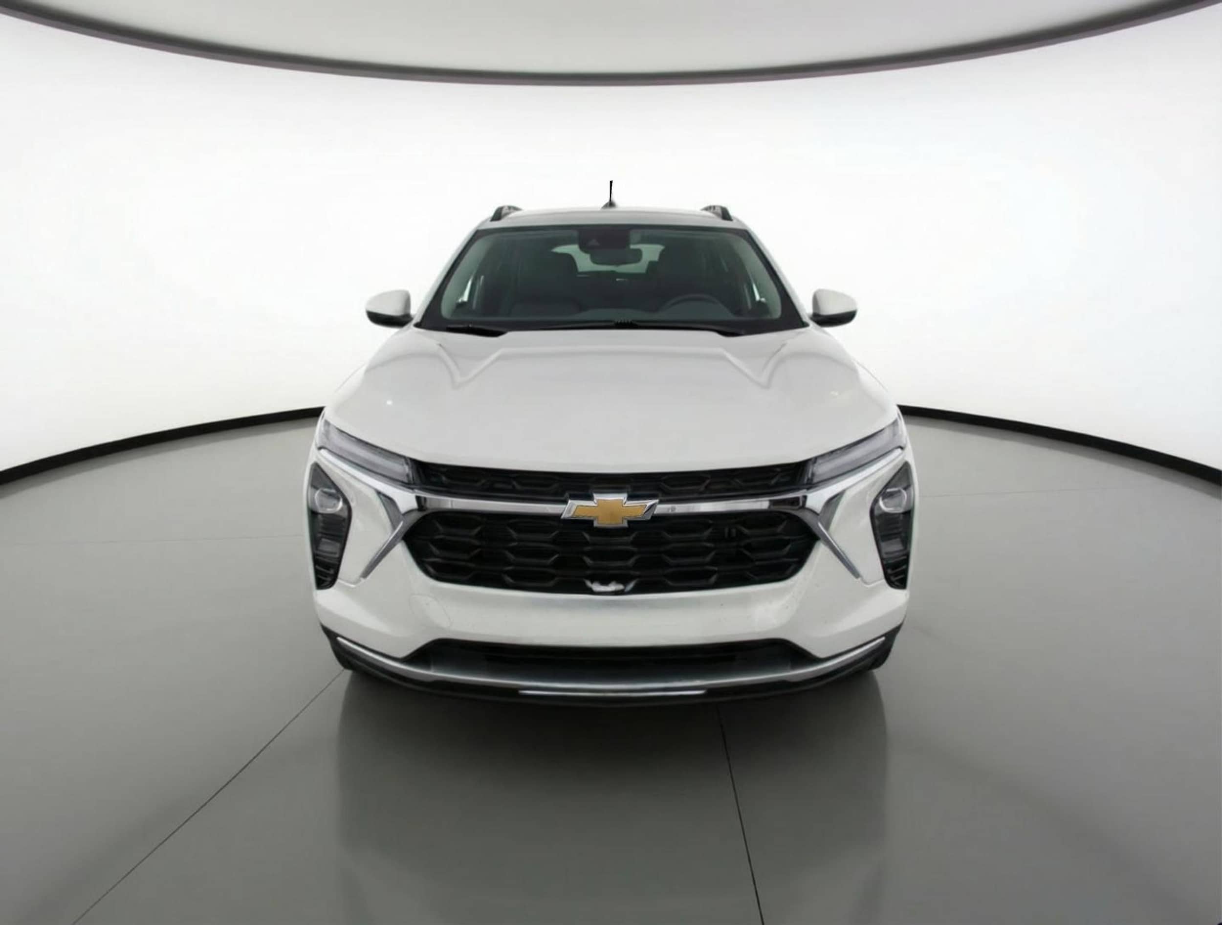 Thumbnail: 2025 Chevrolet Trax - 2