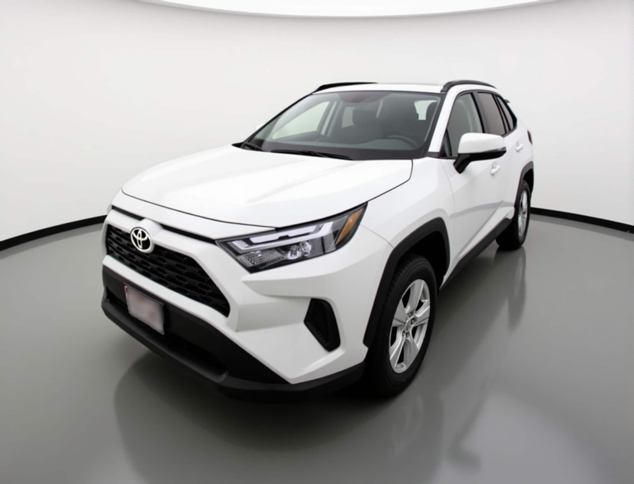Thumbnail: 2025 Toyota RAV4 - 3