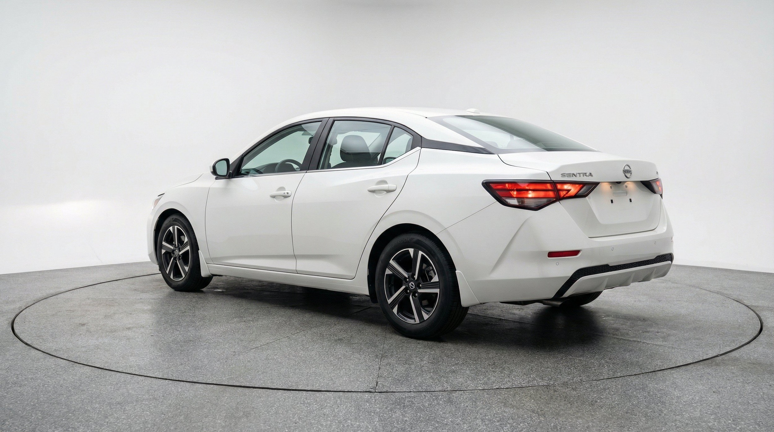 Thumbnail: 2025 Nissan Sentra - 6