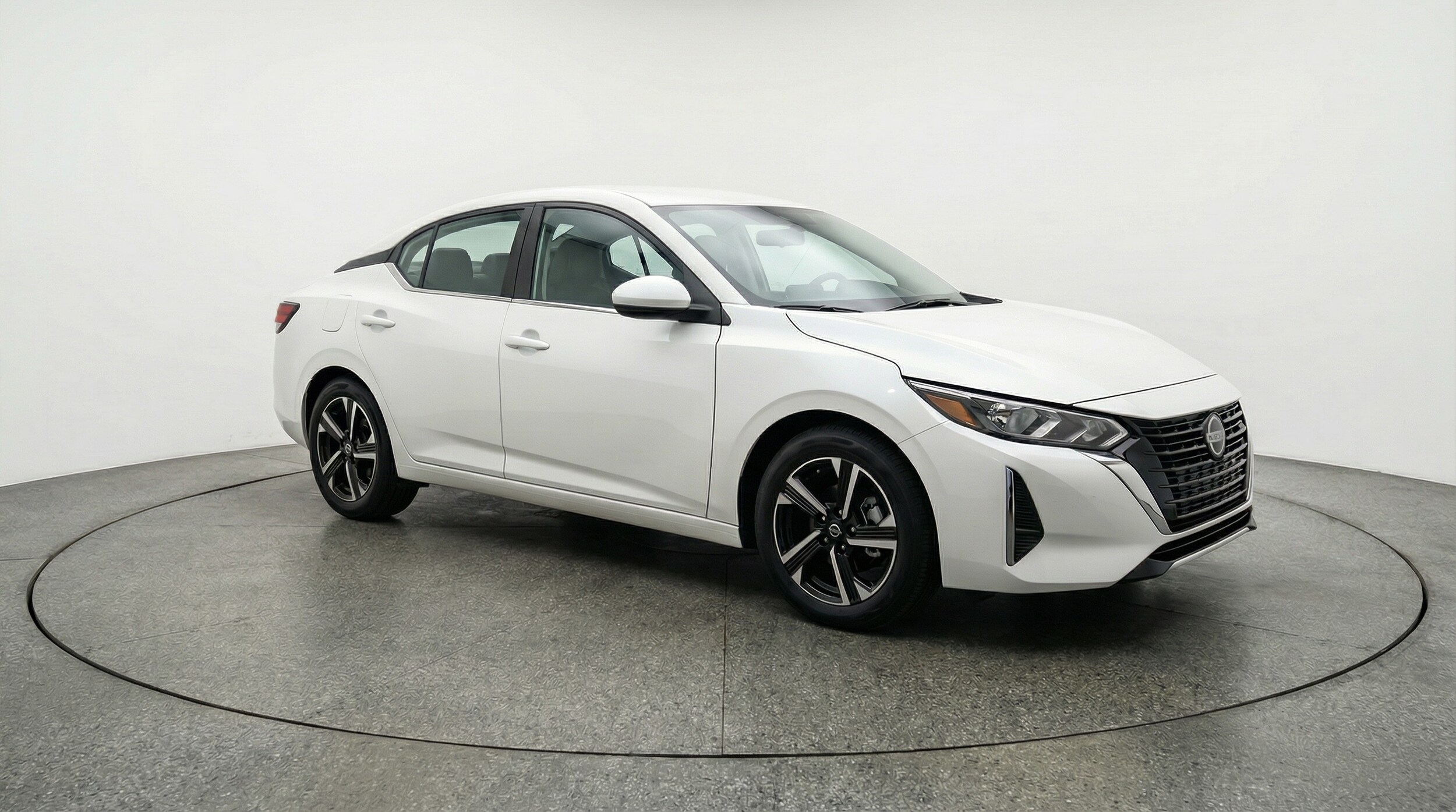 Thumbnail: 2025 Nissan Sentra - 1