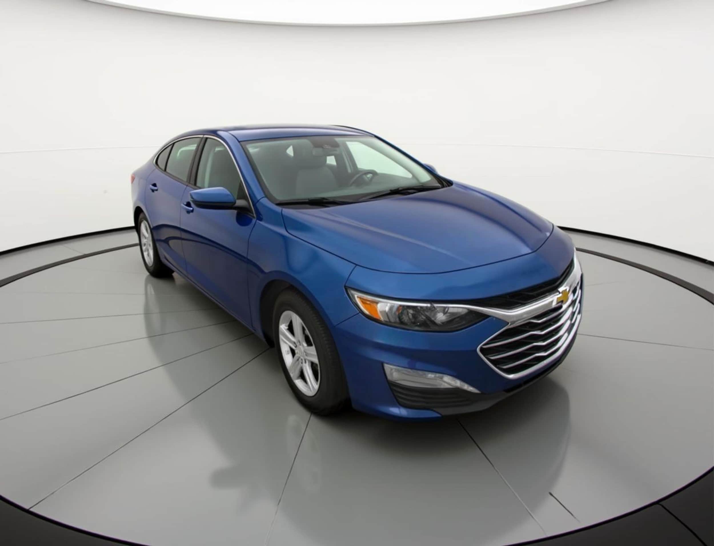 Thumbnail: 2024 Chevrolet Malibu - 1