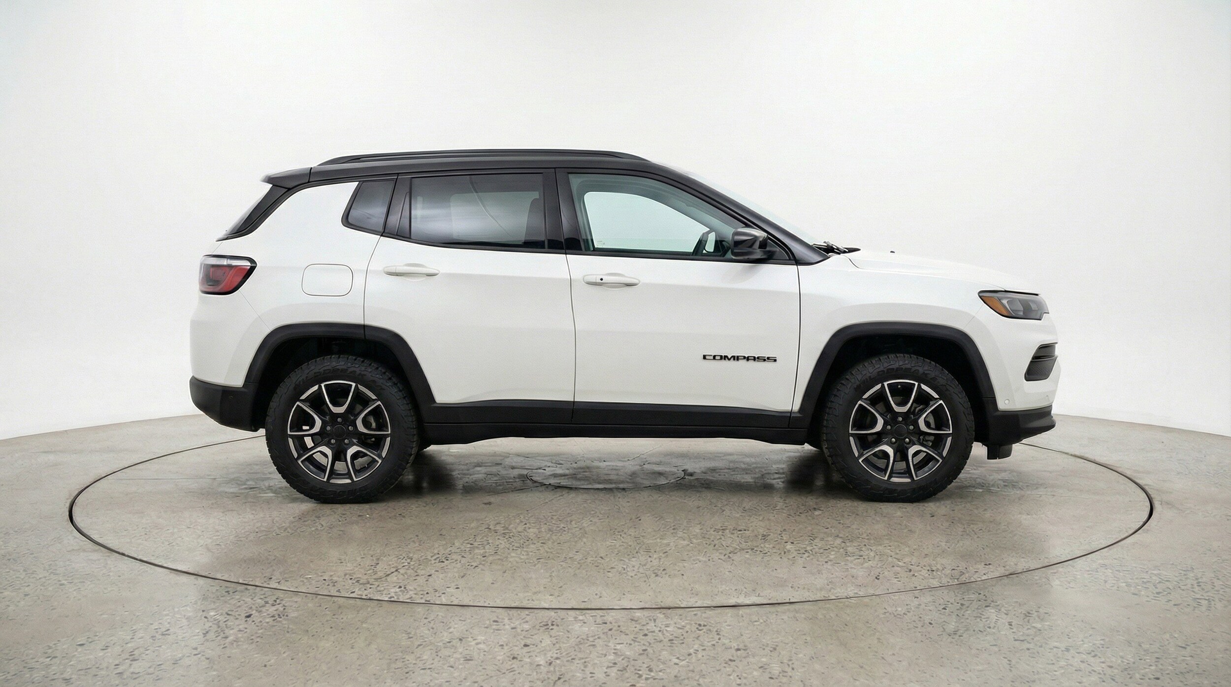 Thumbnail: 2025 Jeep Compass - 11