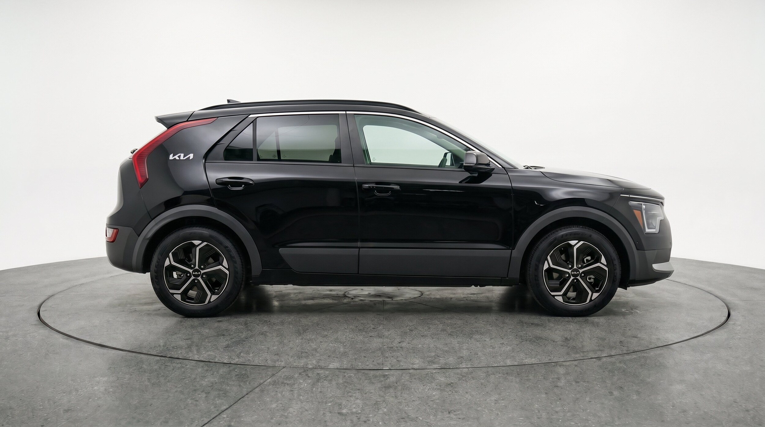 Thumbnail: 2026 Kia Niro - 11