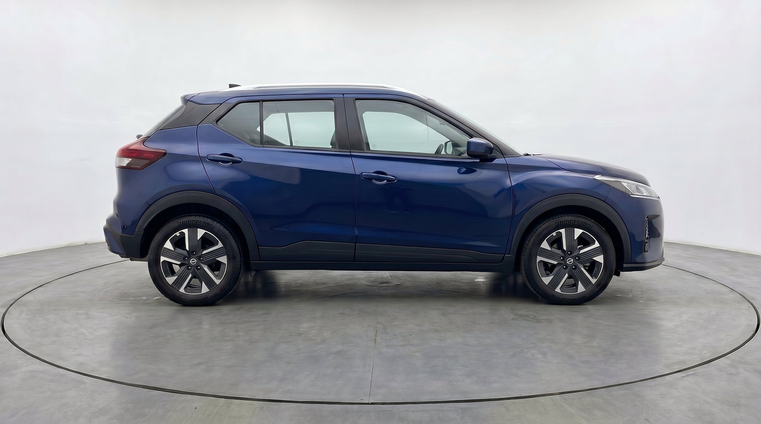Thumbnail: 2026 Nissan Kicks - 11