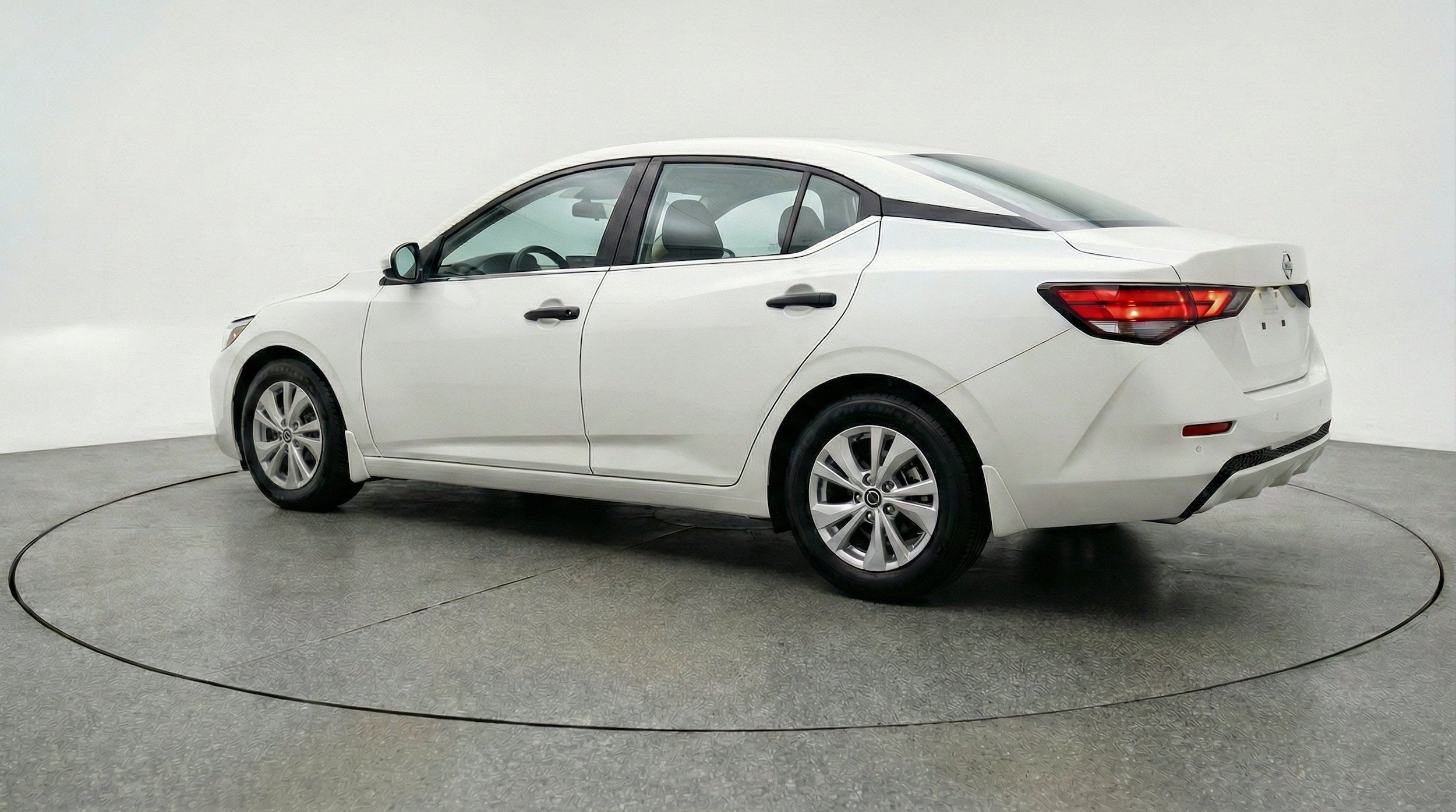 Thumbnail: 2025 Nissan Sentra - 6