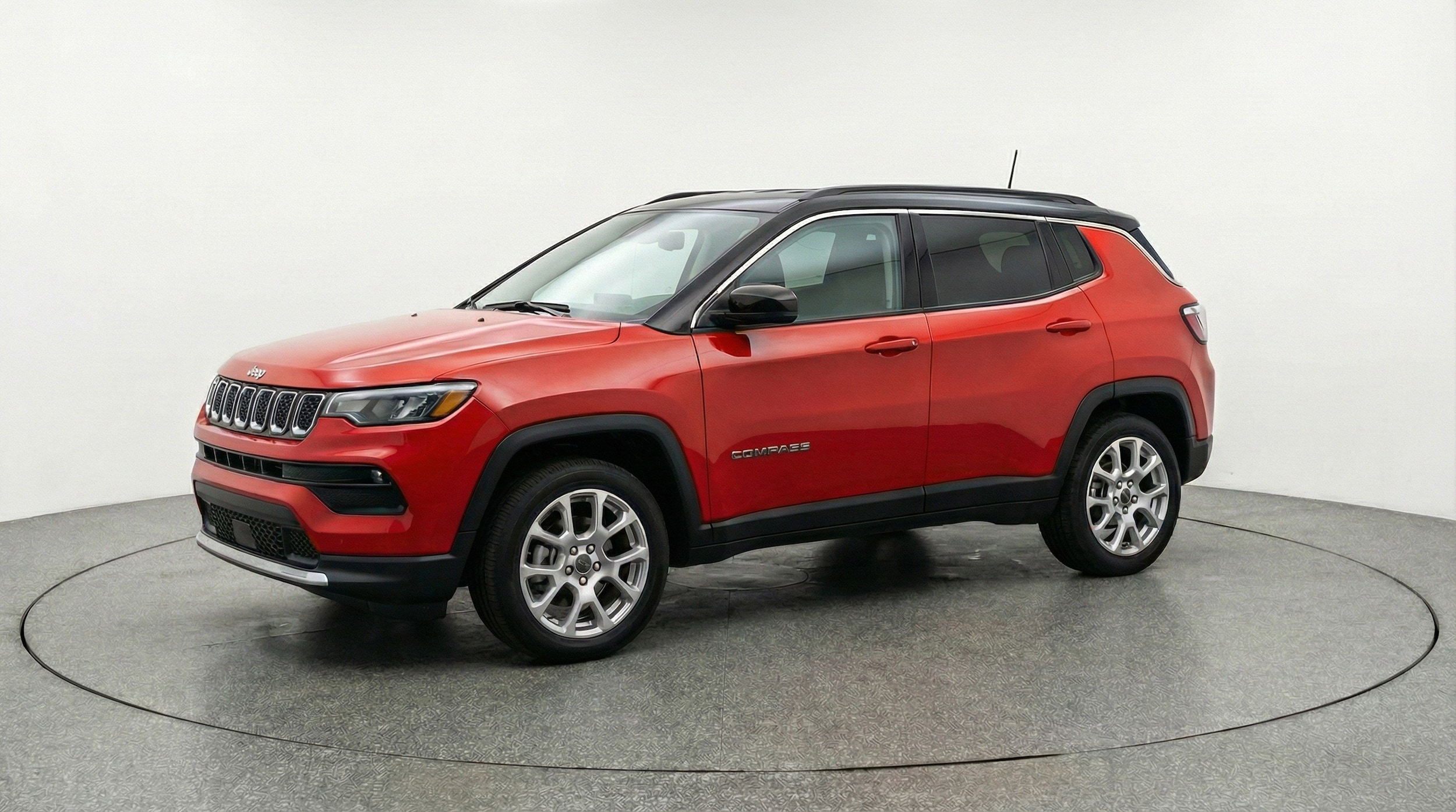 Thumbnail: 2025 Jeep Compass - 3