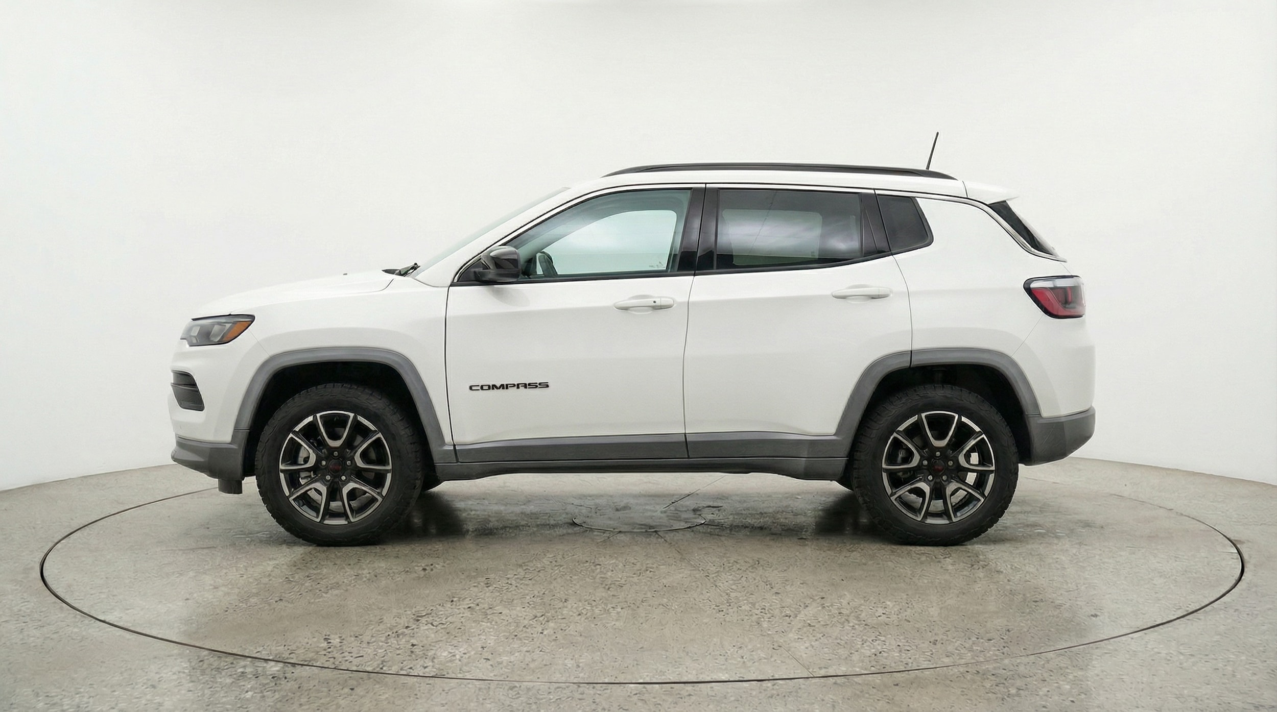 Thumbnail: 2025 Jeep Compass - 4