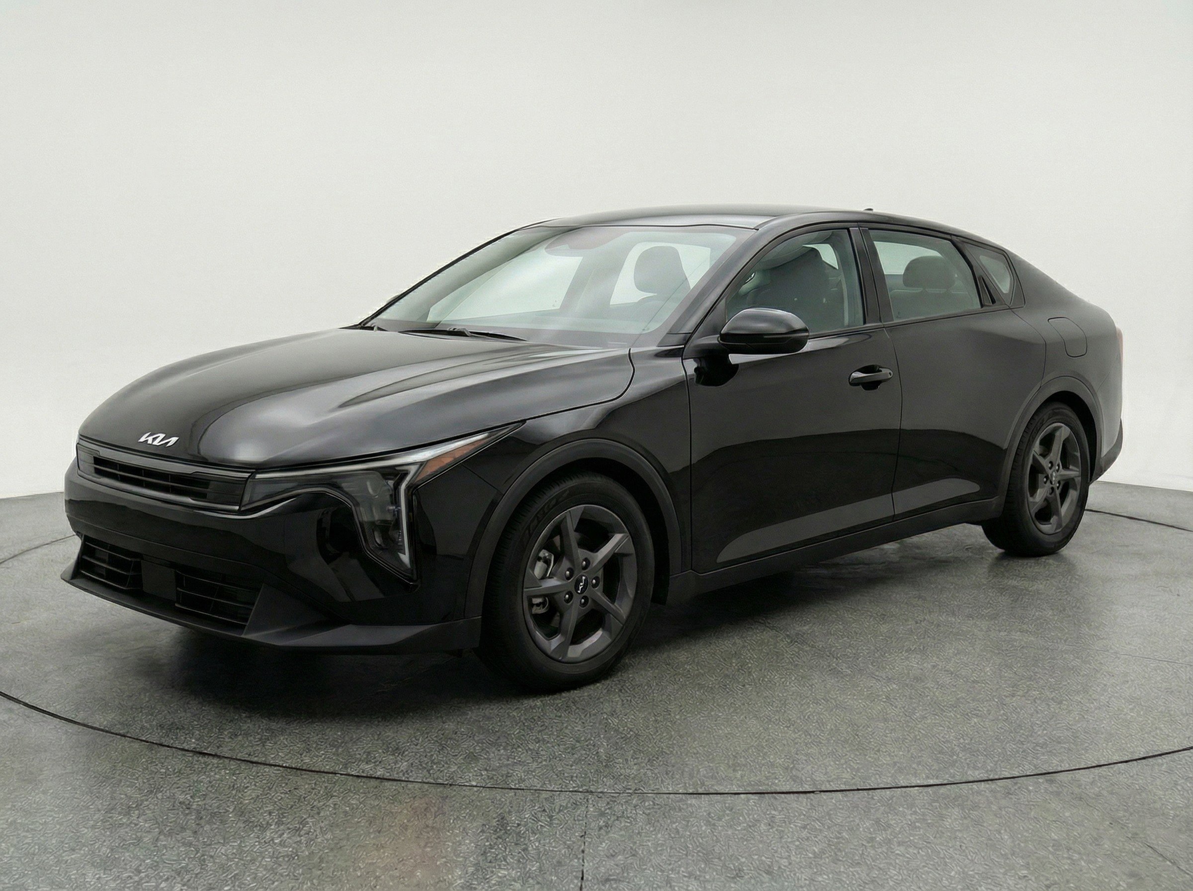 Thumbnail: 2025 Kia K4 - 3