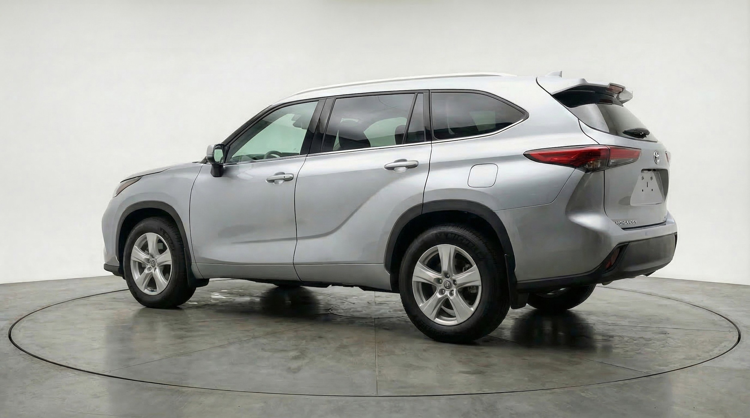 Thumbnail: 2025 Toyota Highlander - 6