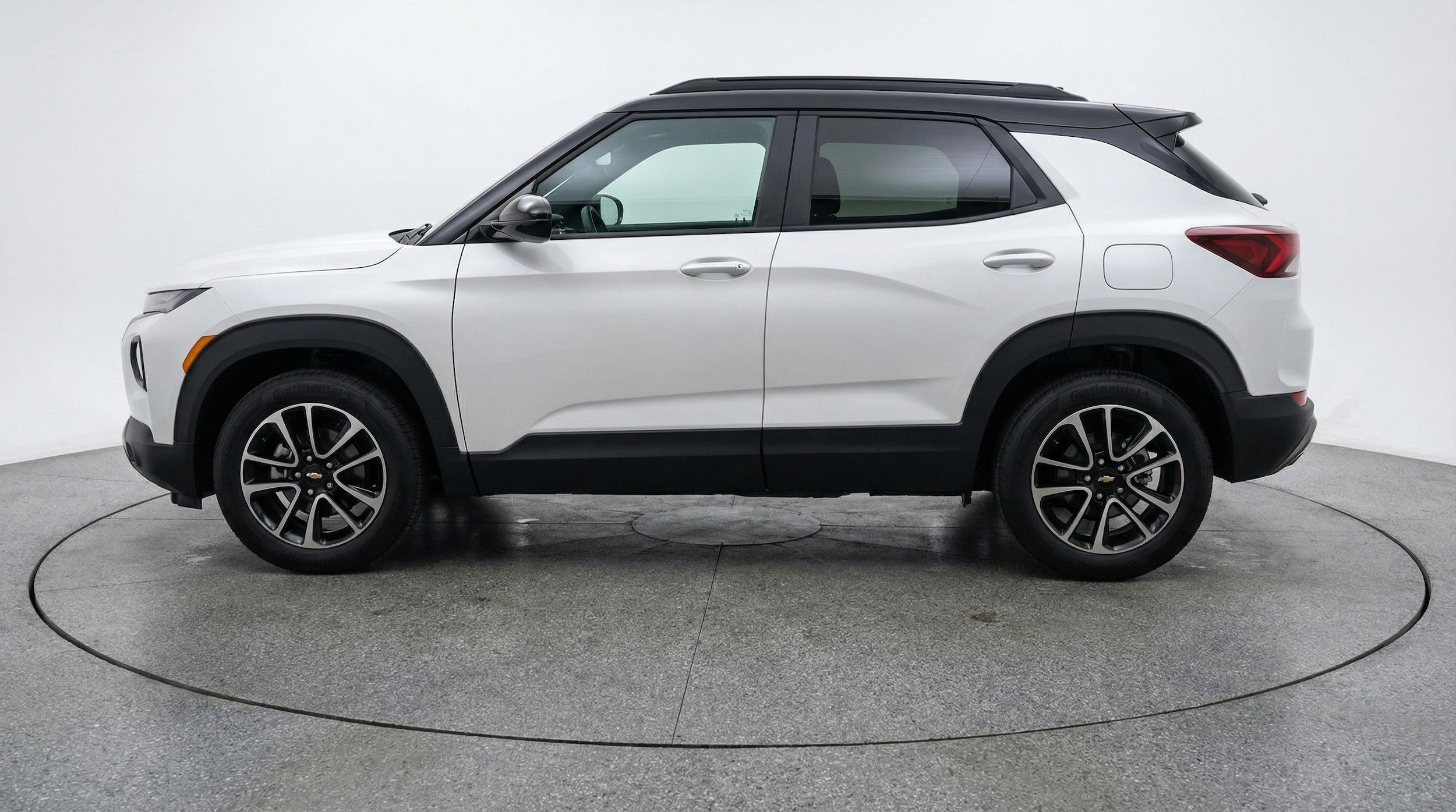 Thumbnail: 2025 Chevrolet TrailBlazer - 5