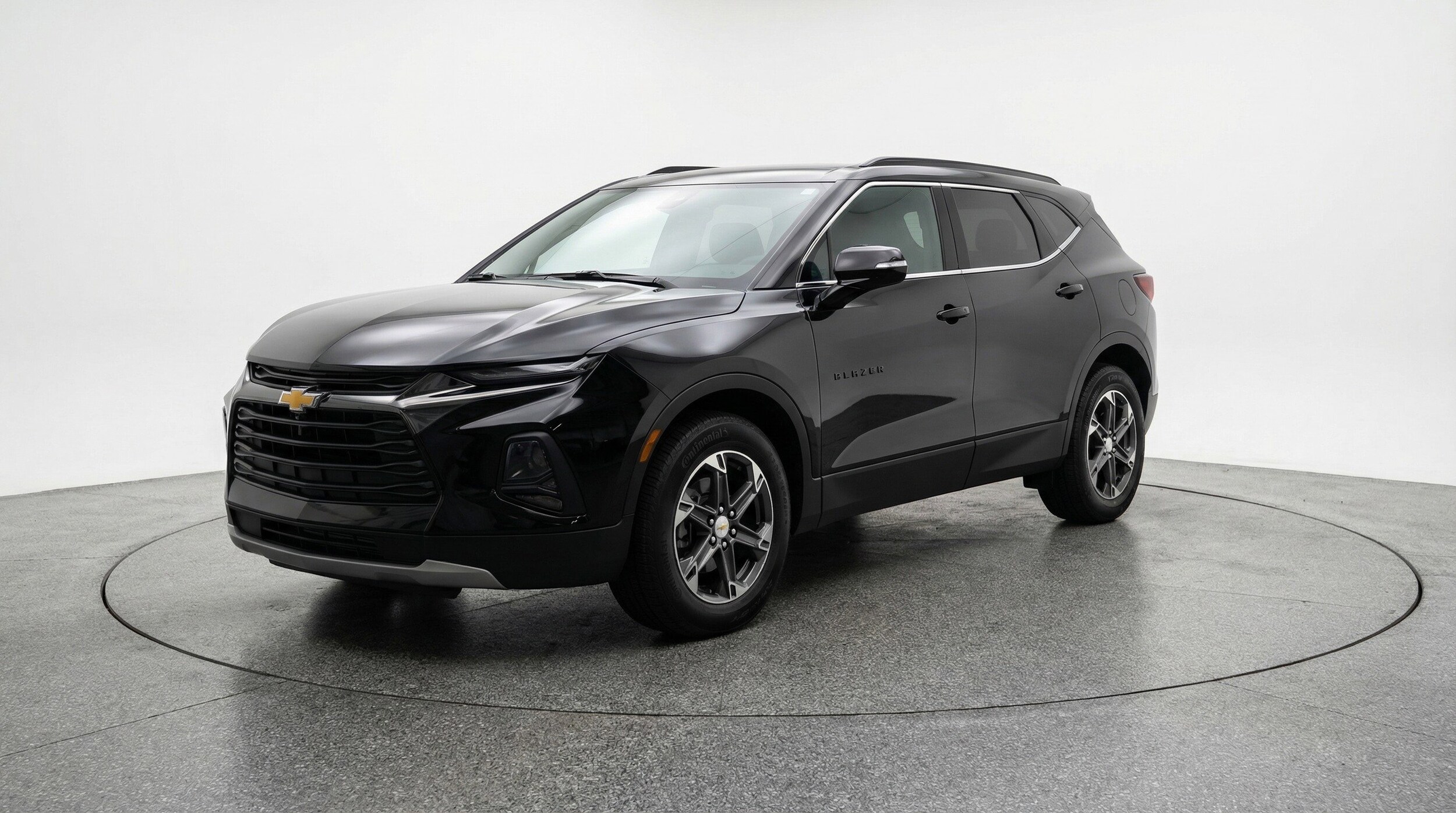 Thumbnail: 2025 Chevrolet Blazer - 3