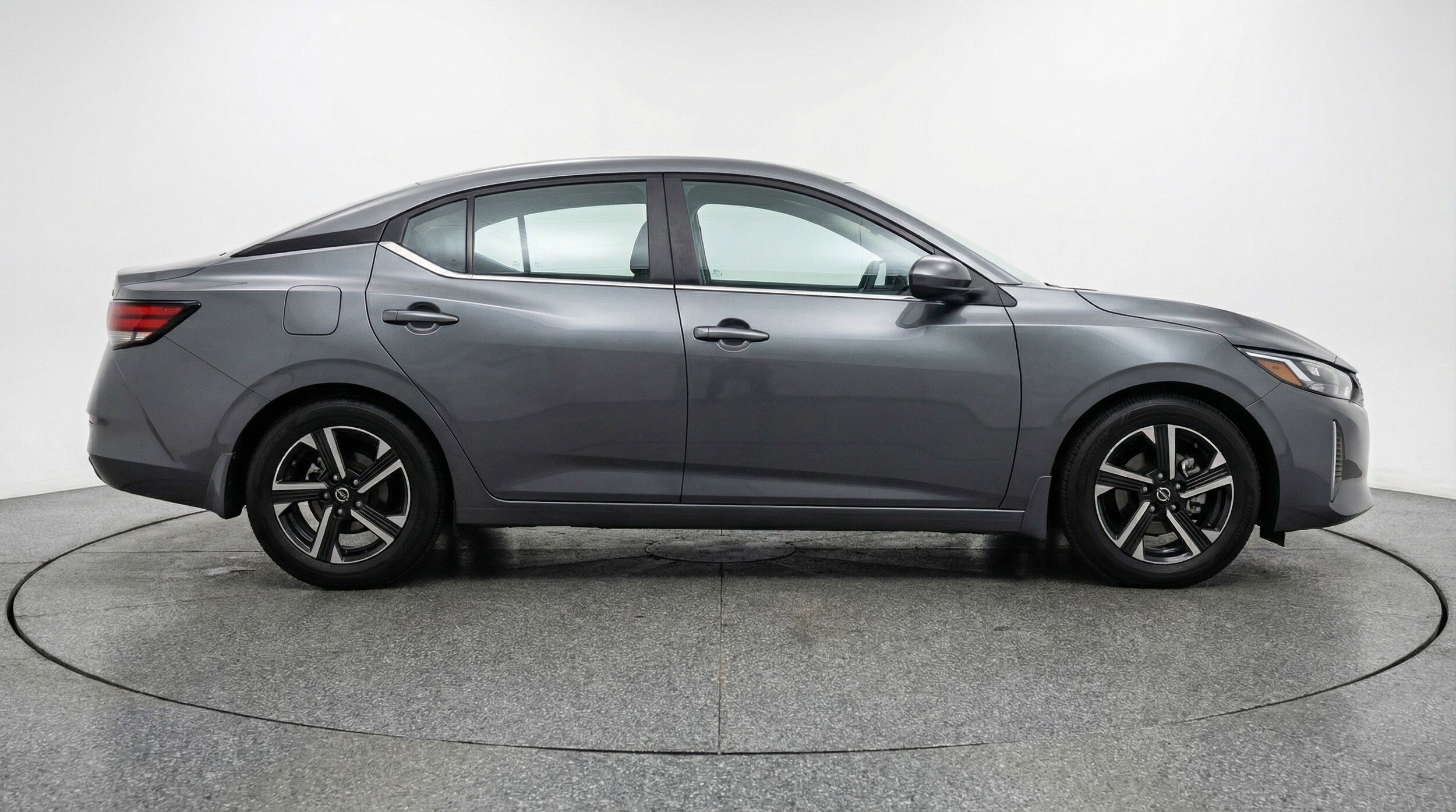 Thumbnail: 2025 Nissan Sentra - 11