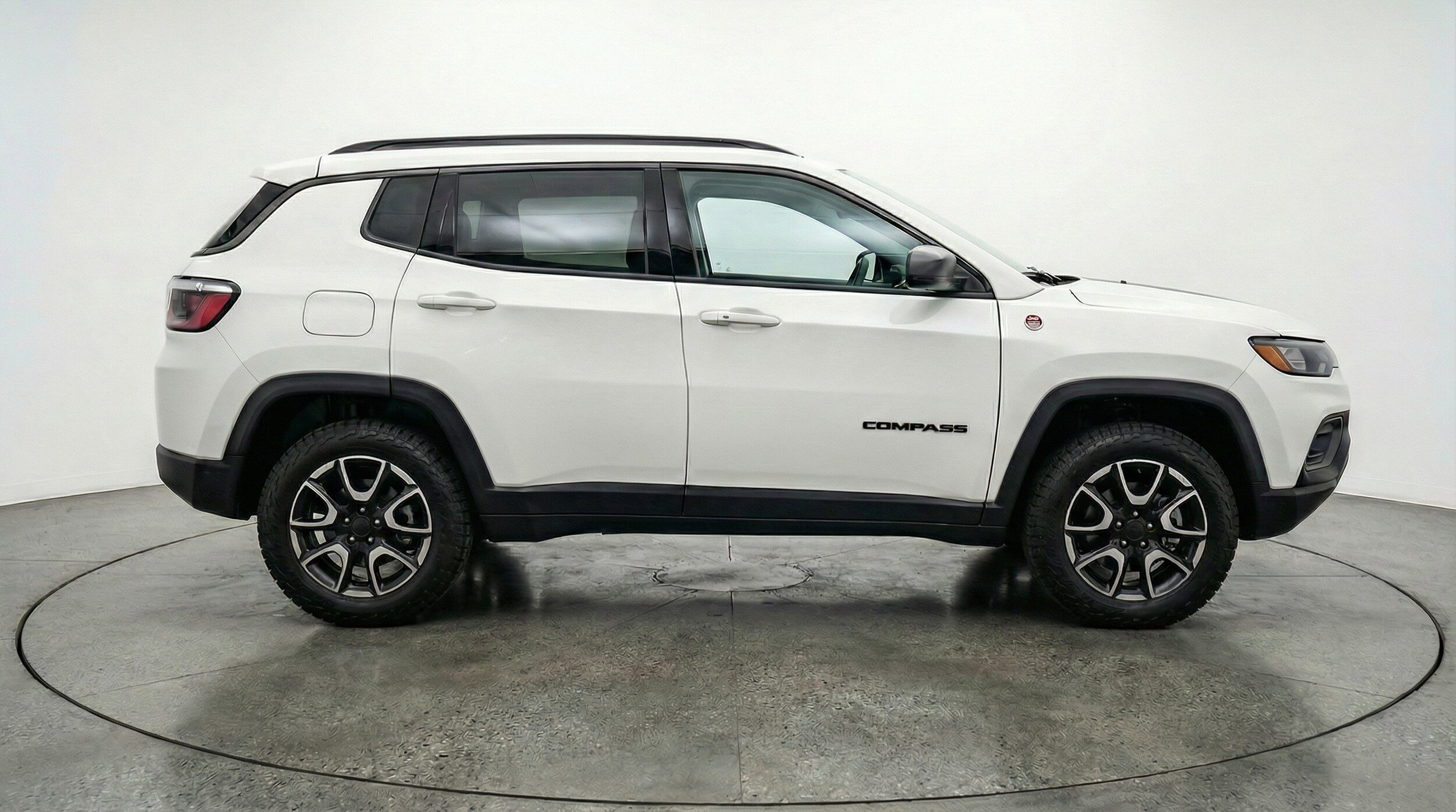 Thumbnail: 2025 Jeep Compass - 11