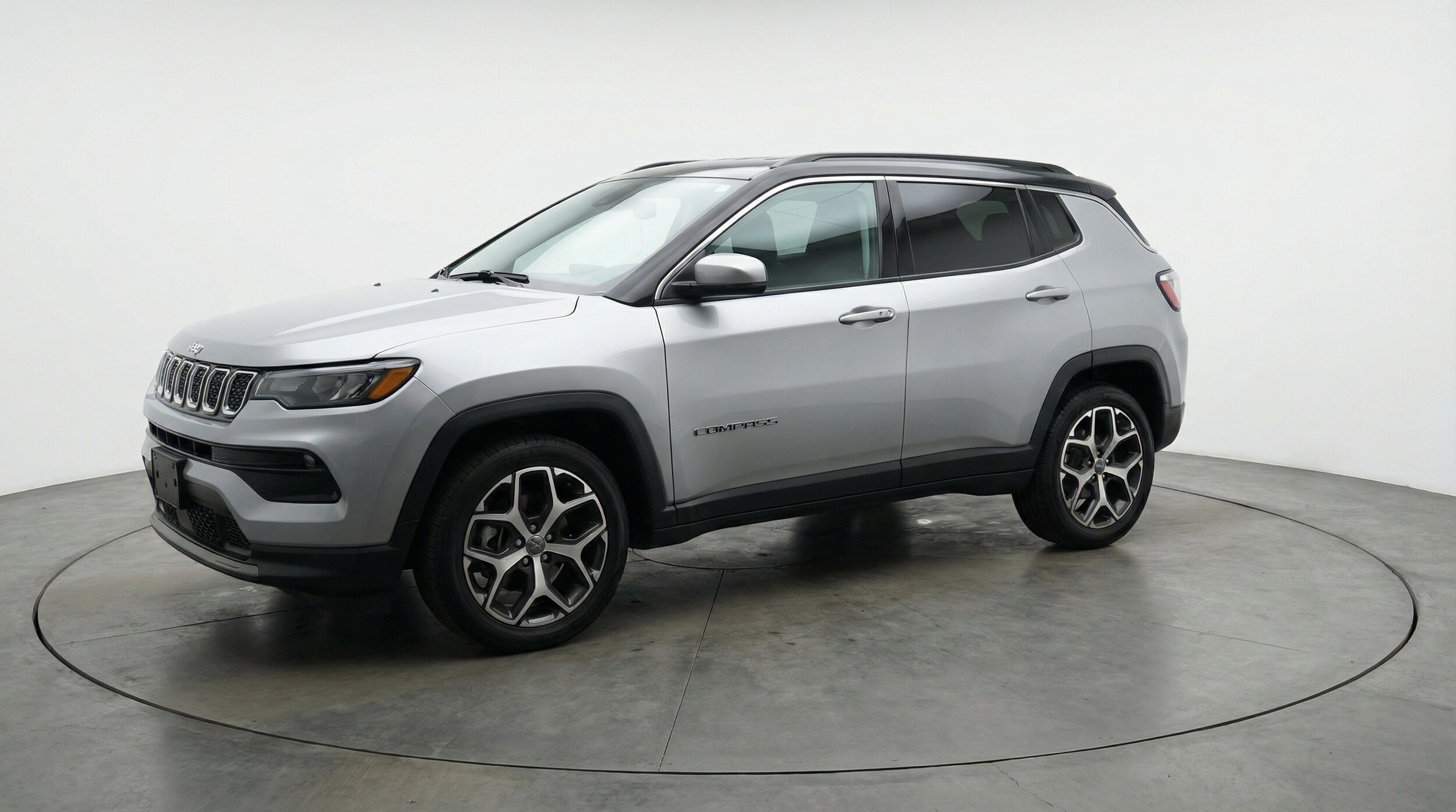 Thumbnail: 2025 Jeep Compass - 3