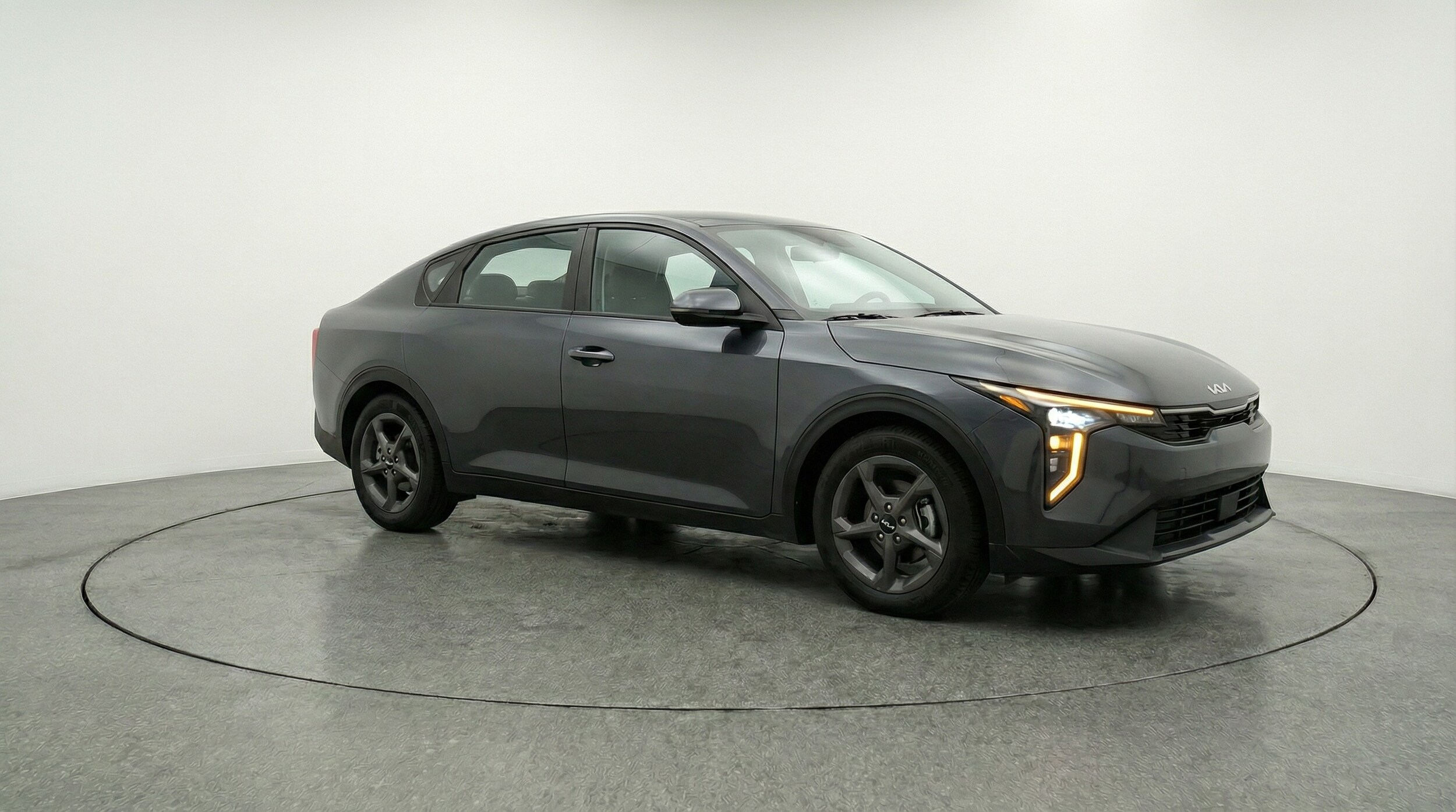 Thumbnail: 2025 Kia K4 - 1