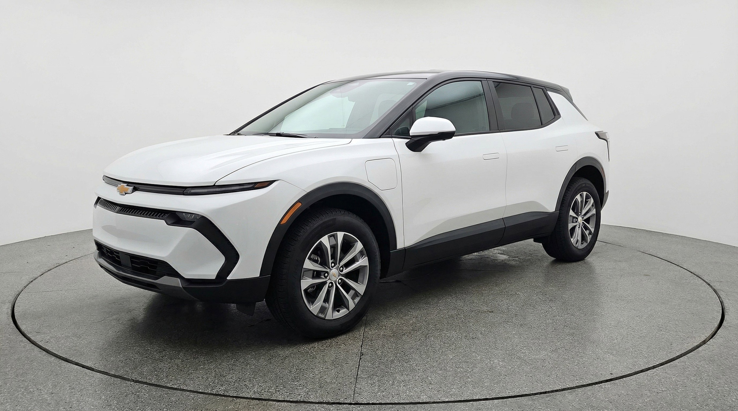 Thumbnail: 2025 Chevrolet Equinox - 3