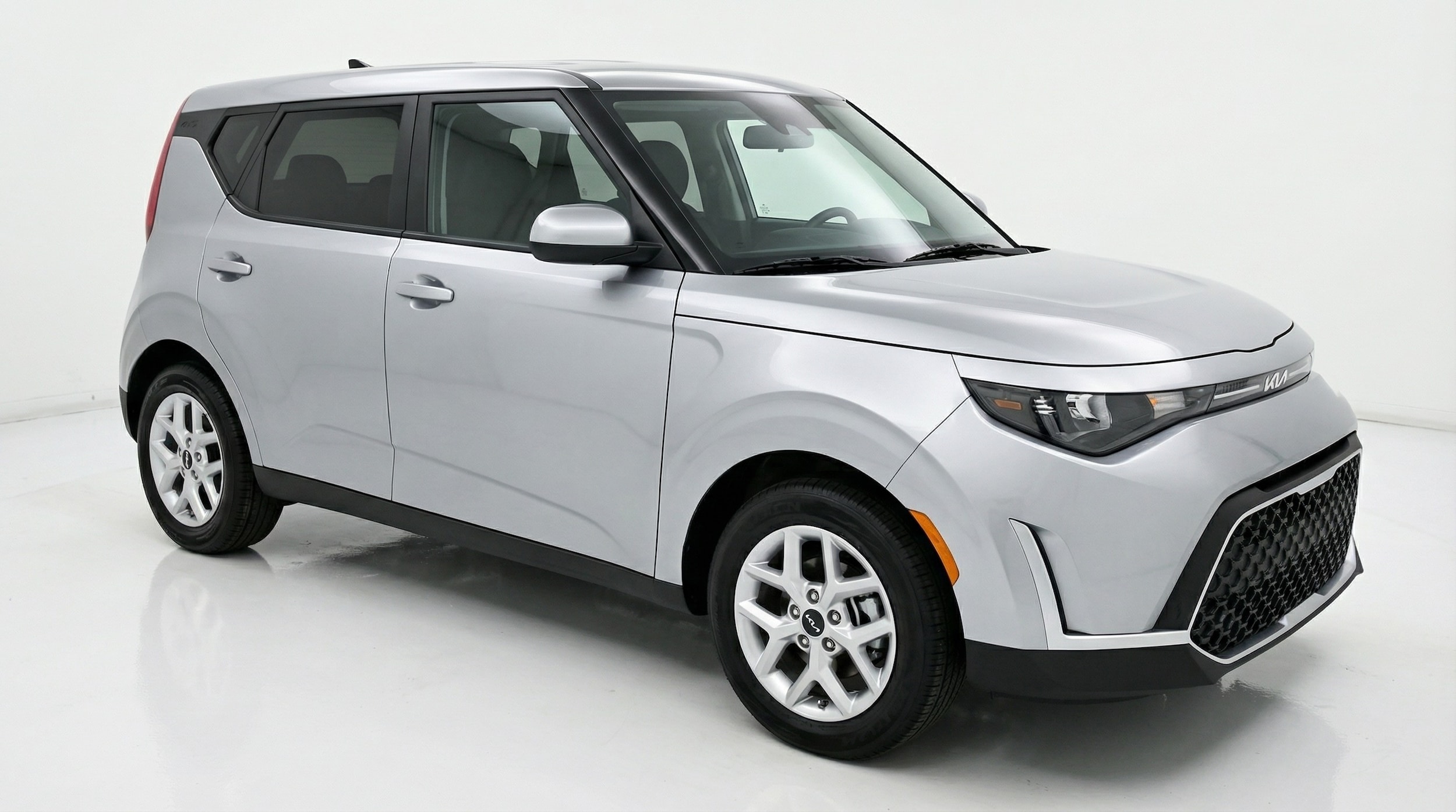 Thumbnail: 2025 Kia Soul - 1
