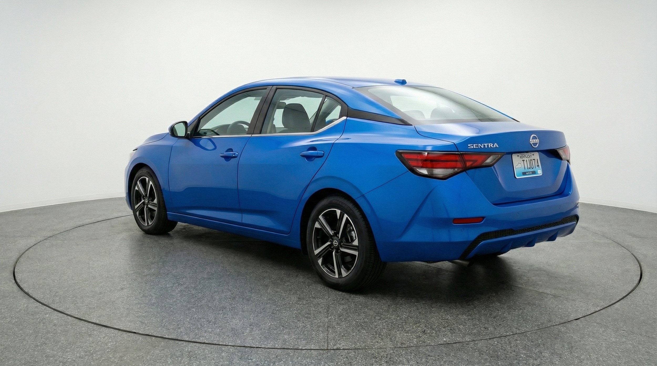 Thumbnail: 2025 Nissan Sentra - 6