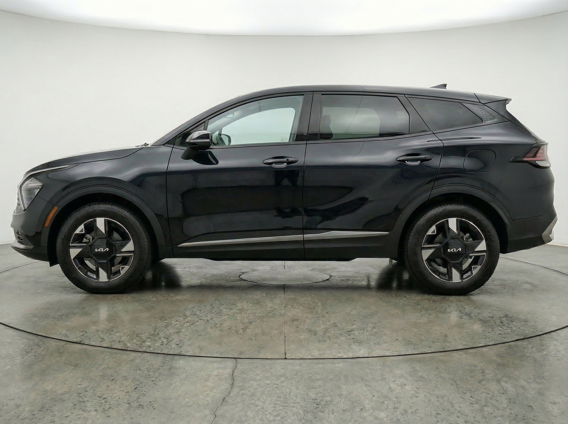 Thumbnail: 2026 Kia Sportage - 5