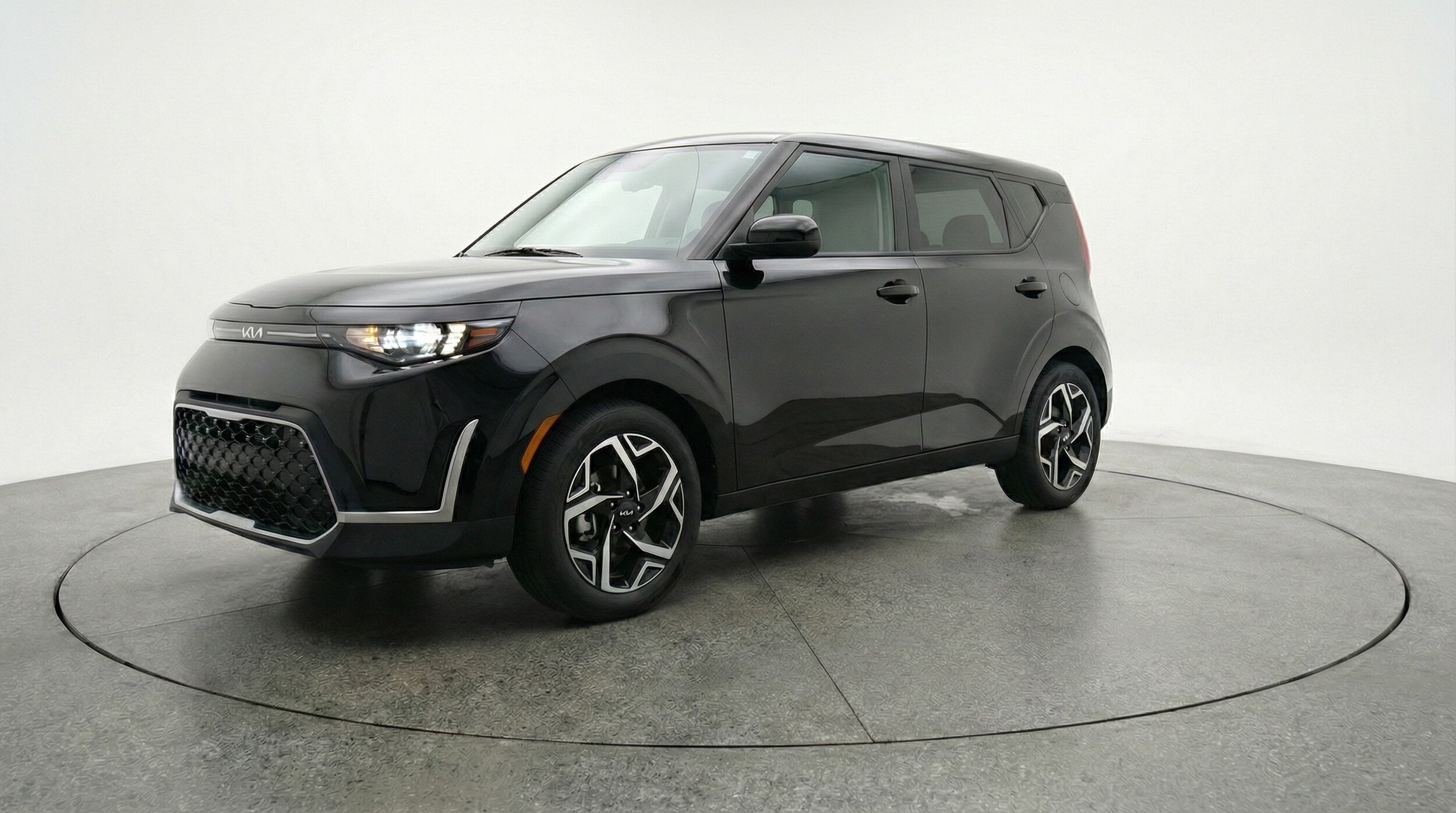 Thumbnail: 2025 Kia Soul - 3