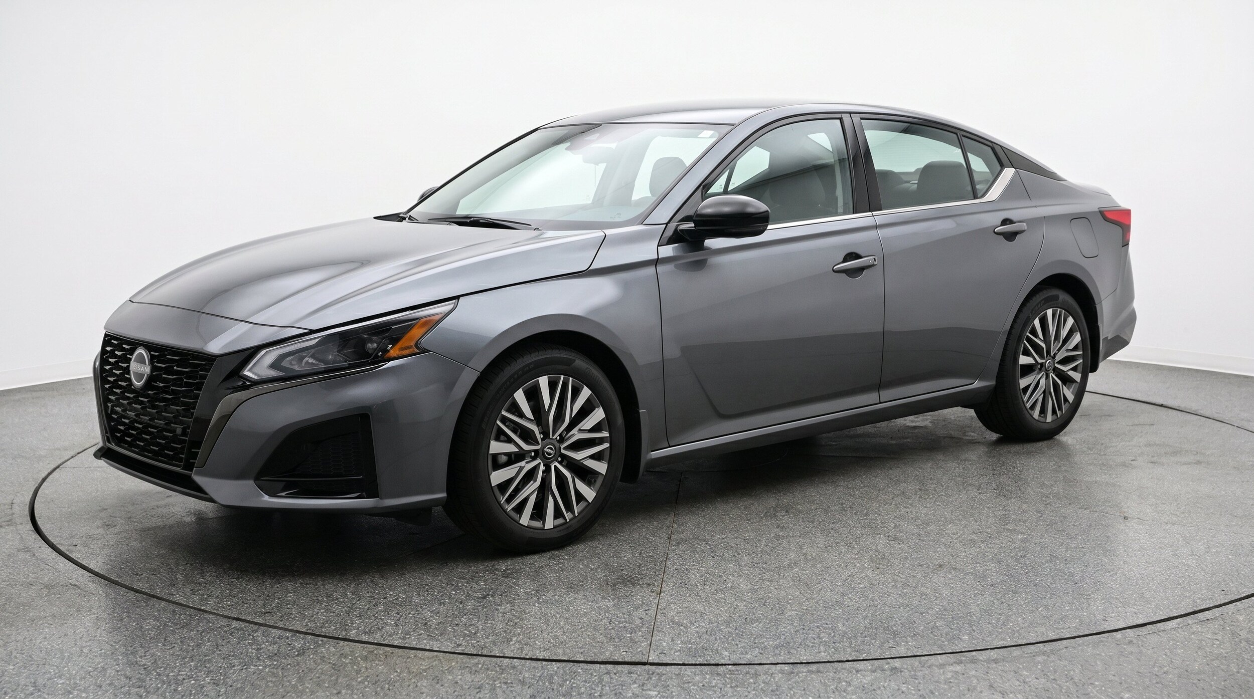 Thumbnail: 2025 Nissan Altima - 3