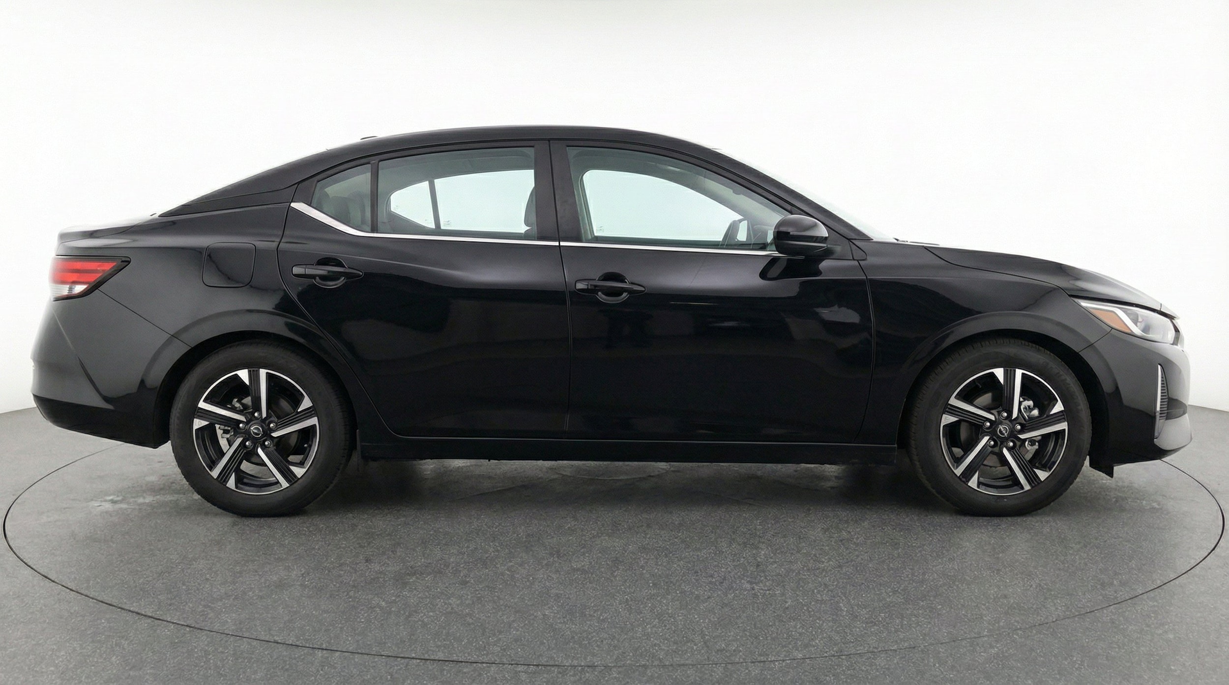 Thumbnail: 2025 Nissan Sentra - 11