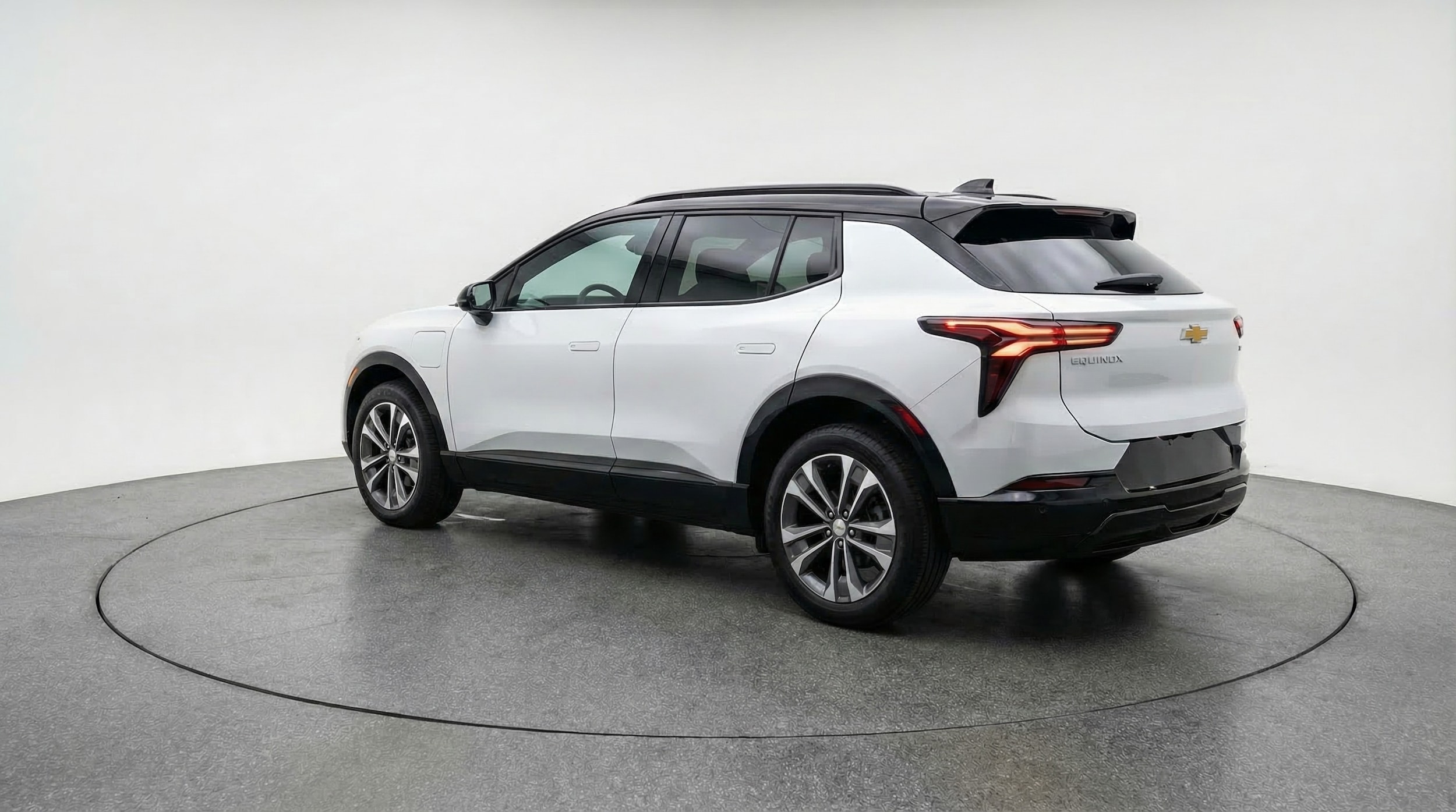 Thumbnail: 2025 Chevrolet Equinox - 5