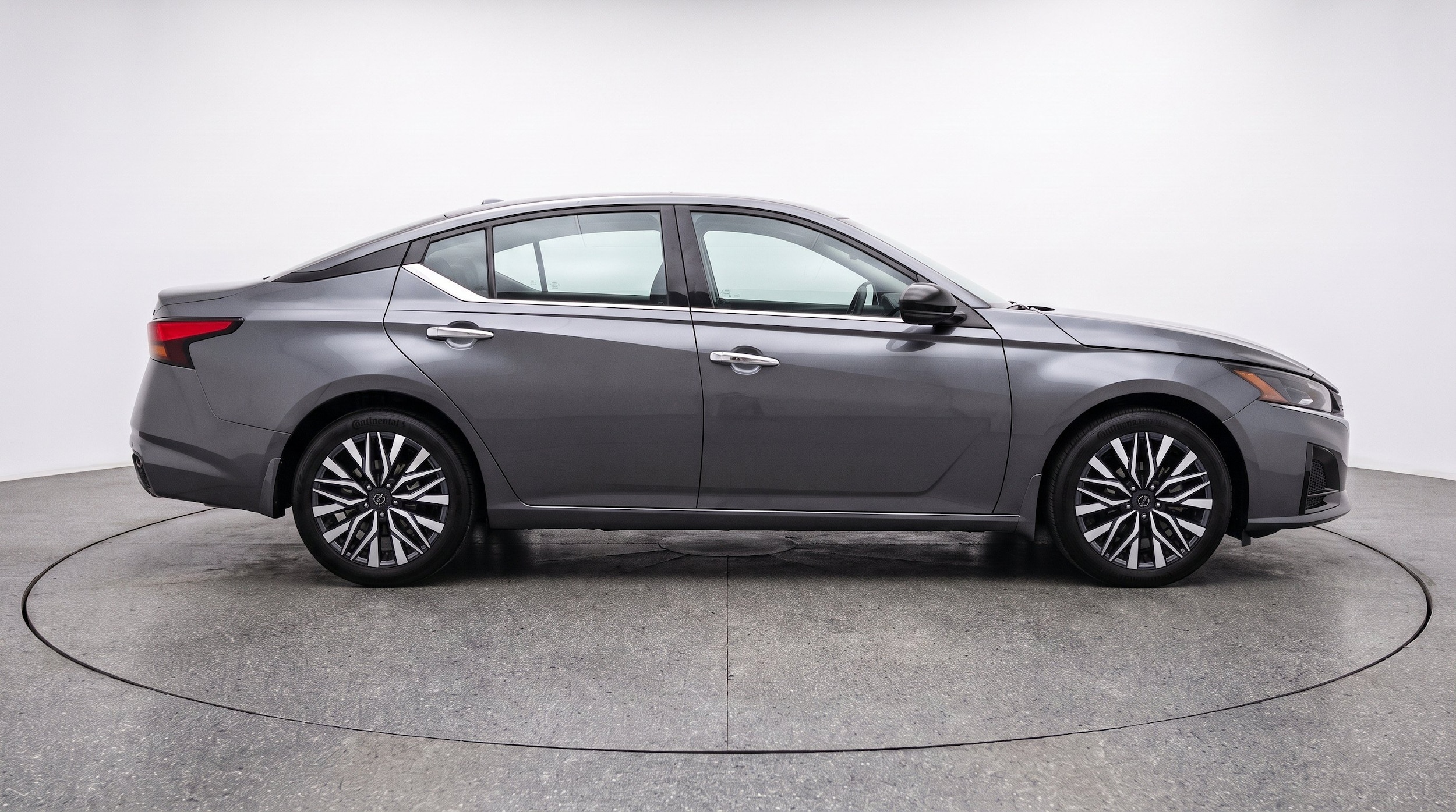 Thumbnail: 2025 Nissan Altima - 10