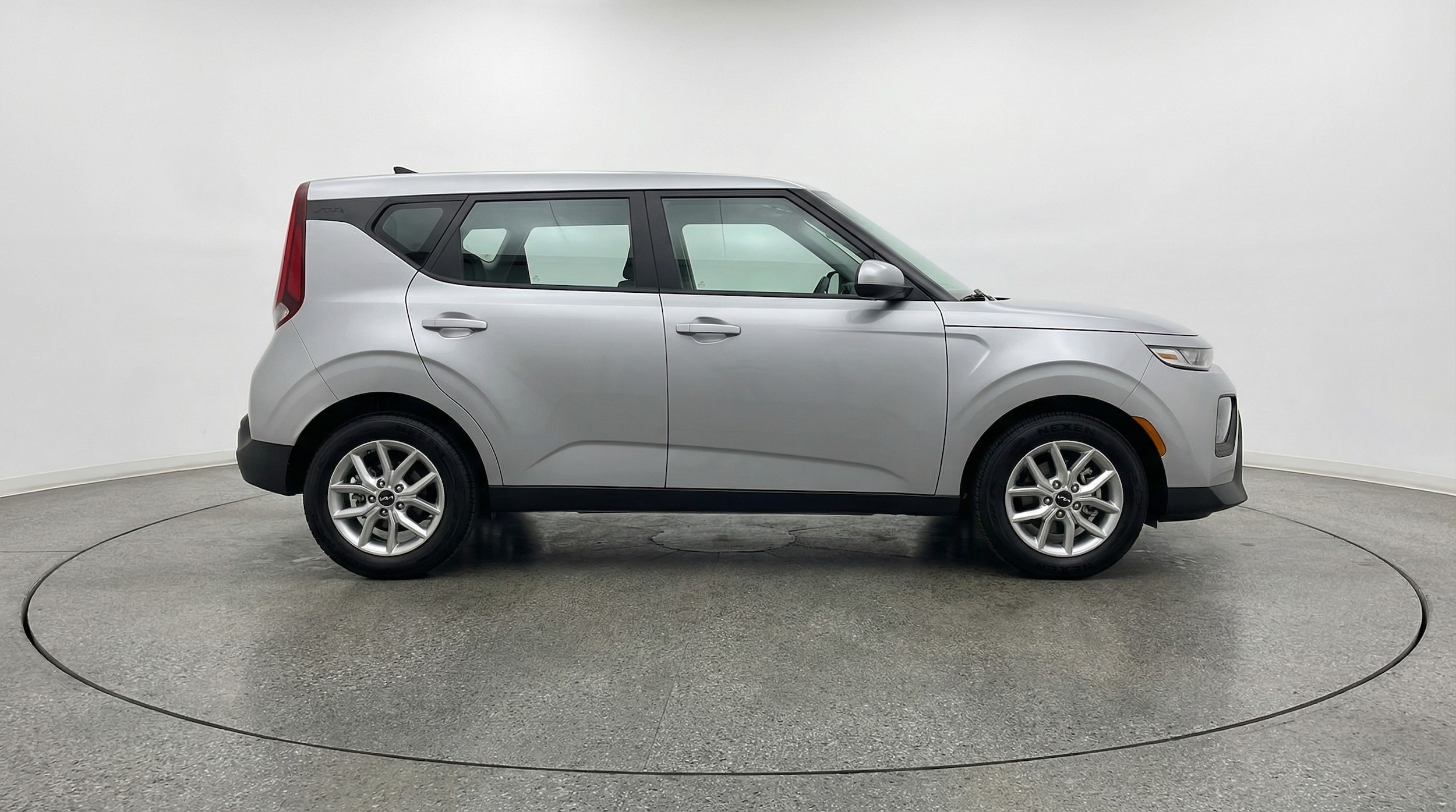 Thumbnail: 2025 Kia Soul - 8