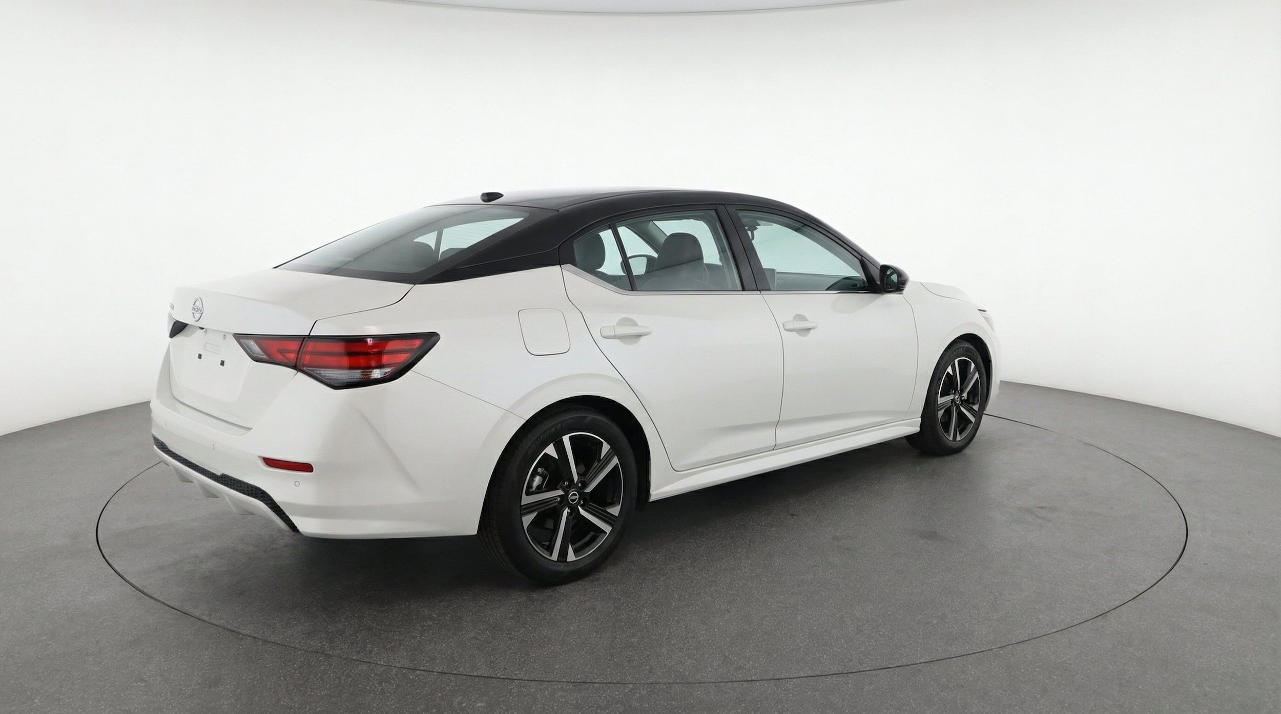 Thumbnail: 2025 Nissan Sentra - 9