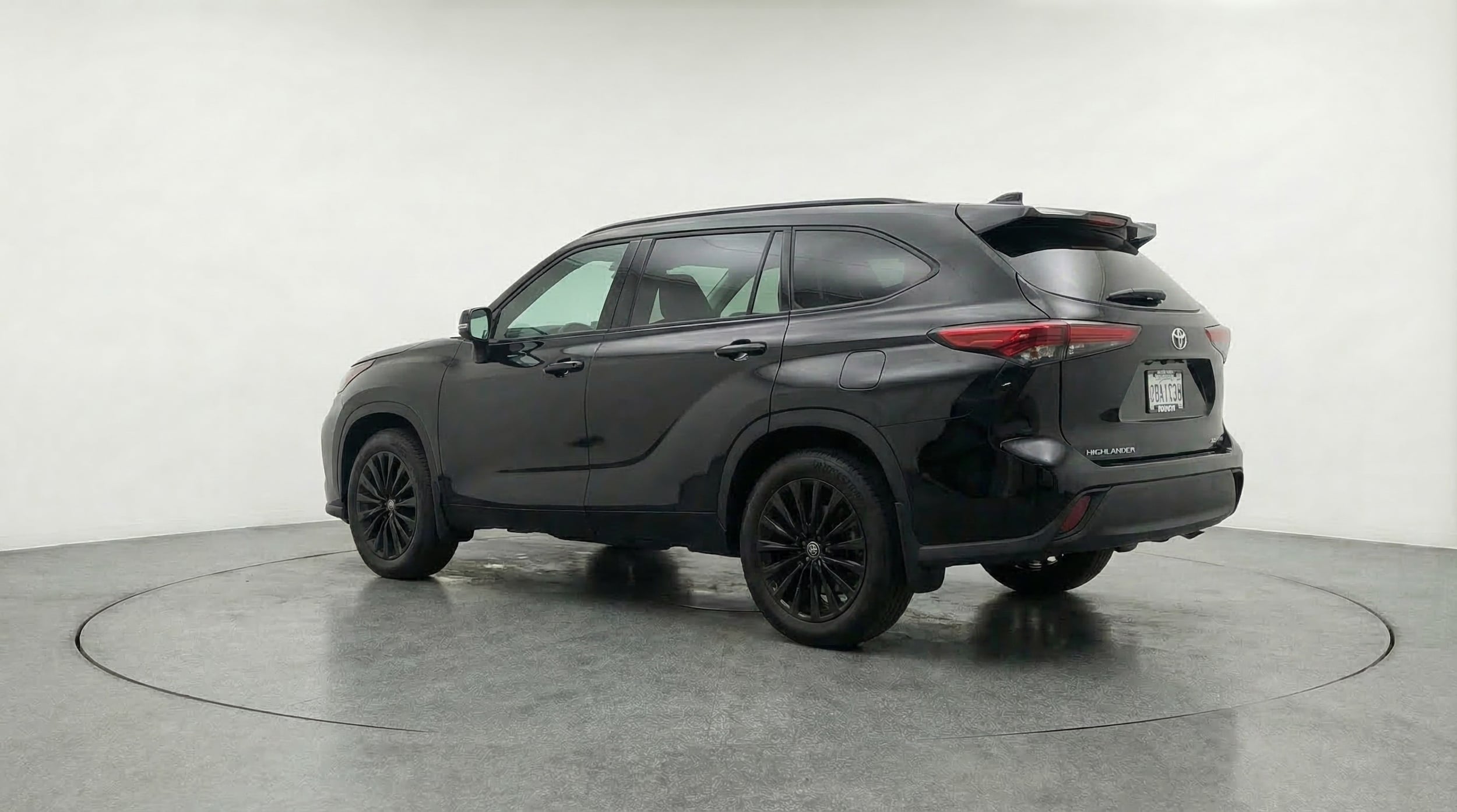 Thumbnail: 2025 Toyota Highlander - 5