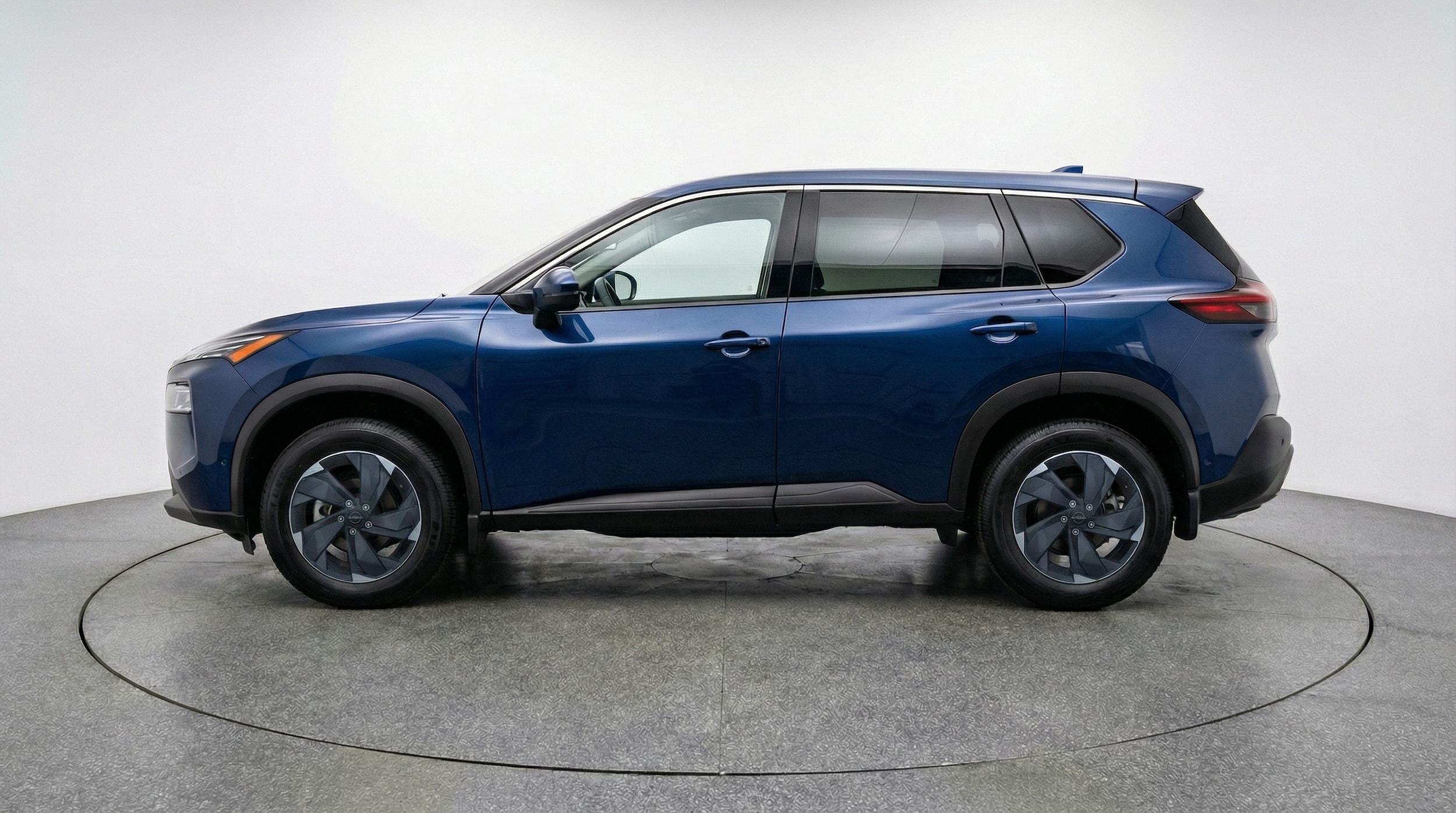 Thumbnail: 2025 Nissan Rogue - 4