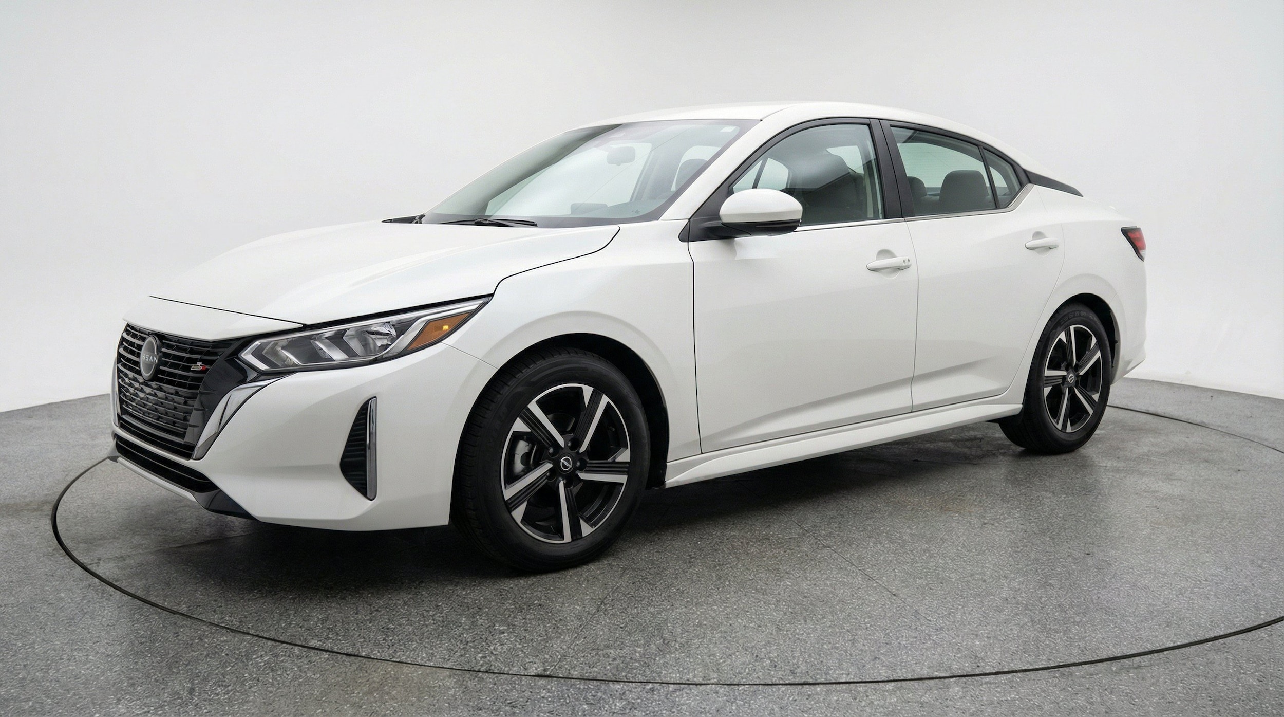 Thumbnail: 2025 Nissan Sentra - 3
