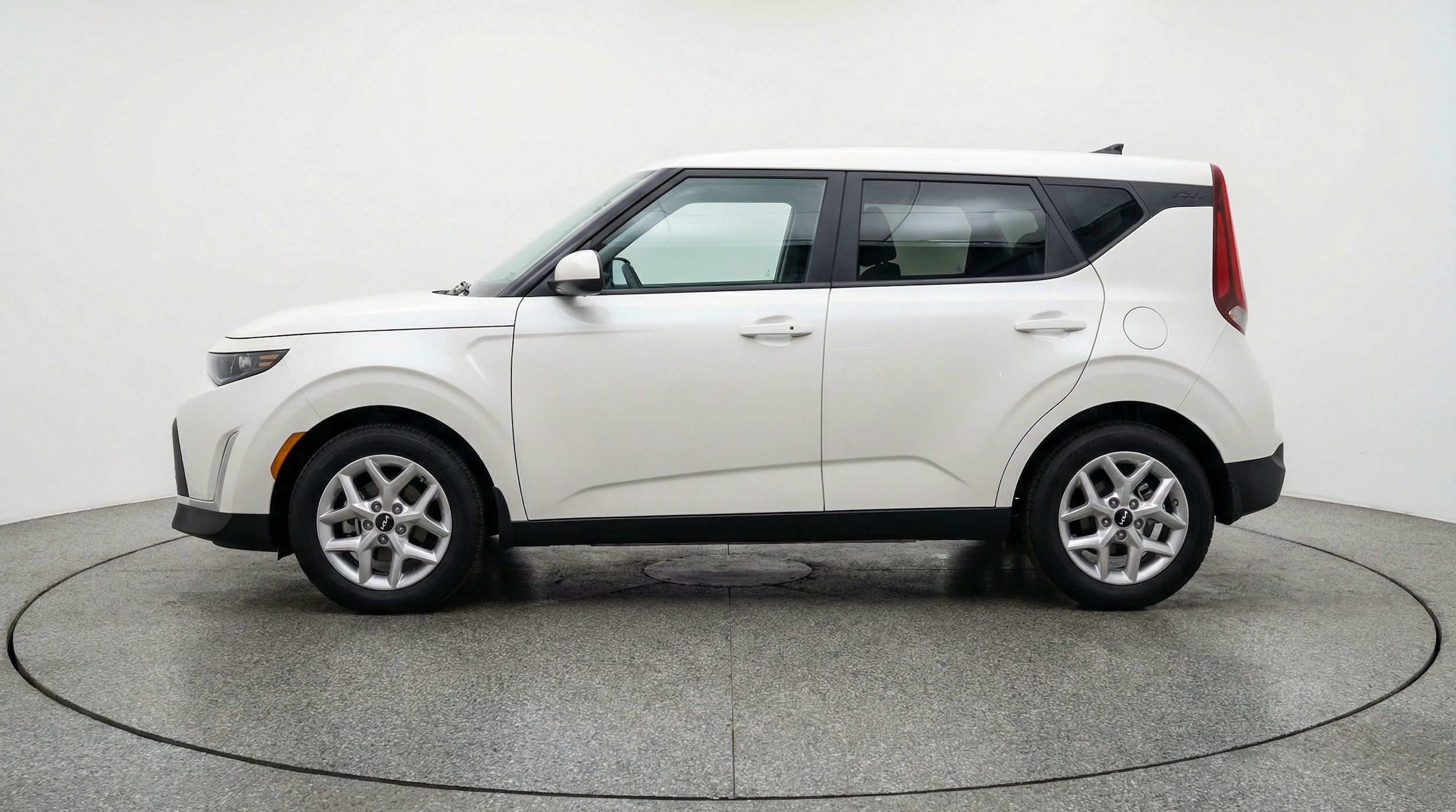 Thumbnail: 2025 Kia Soul - 4