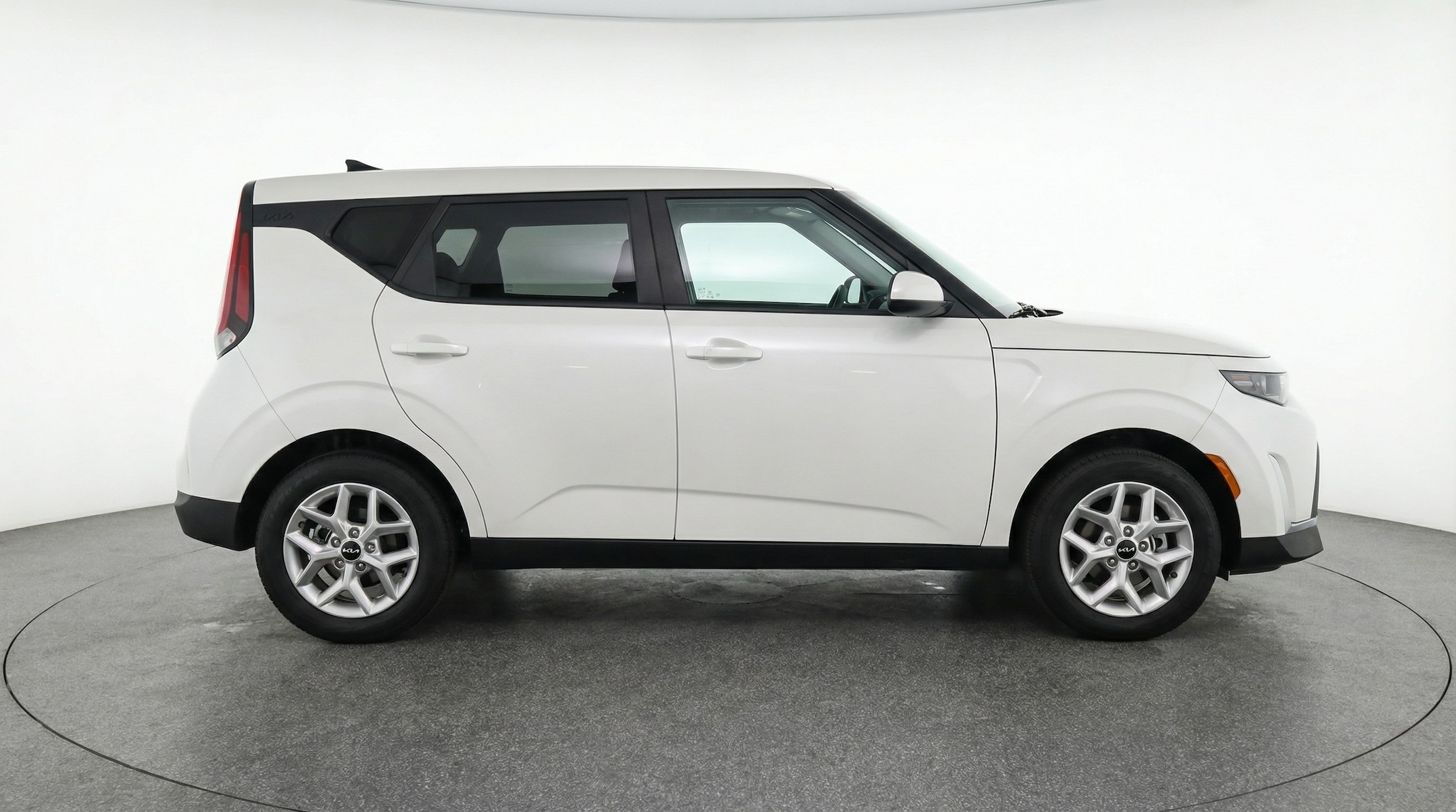 Thumbnail: 2025 Kia Soul - 8