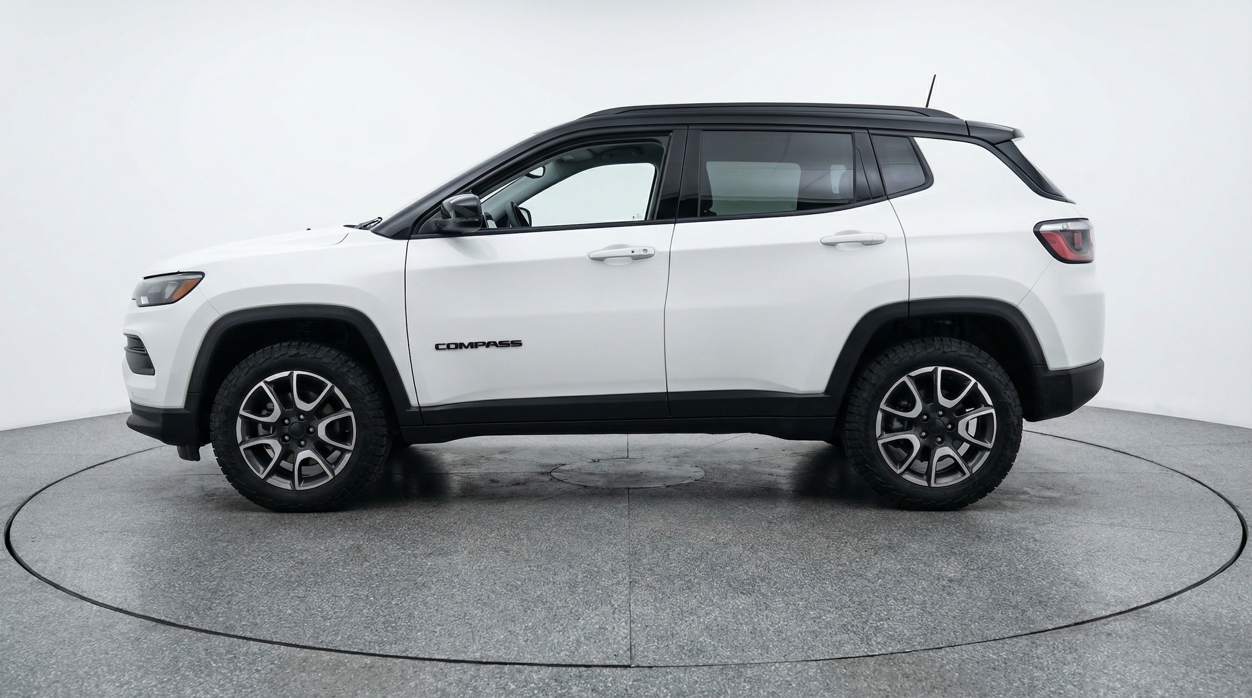 Thumbnail: 2025 Jeep Compass - 4