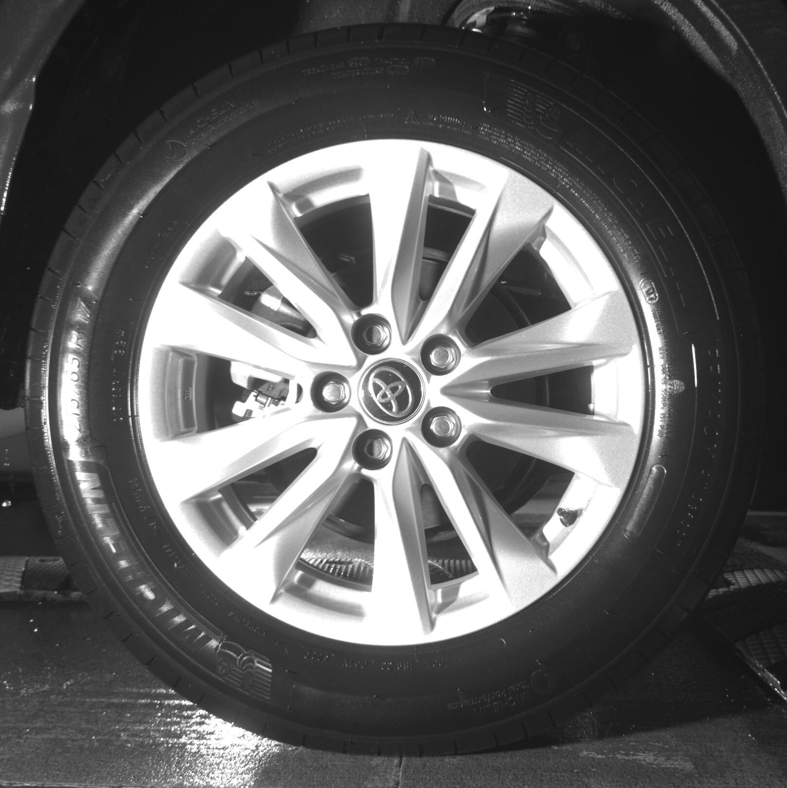 Thumbnail: 2025 Toyota Corolla Cross - 12