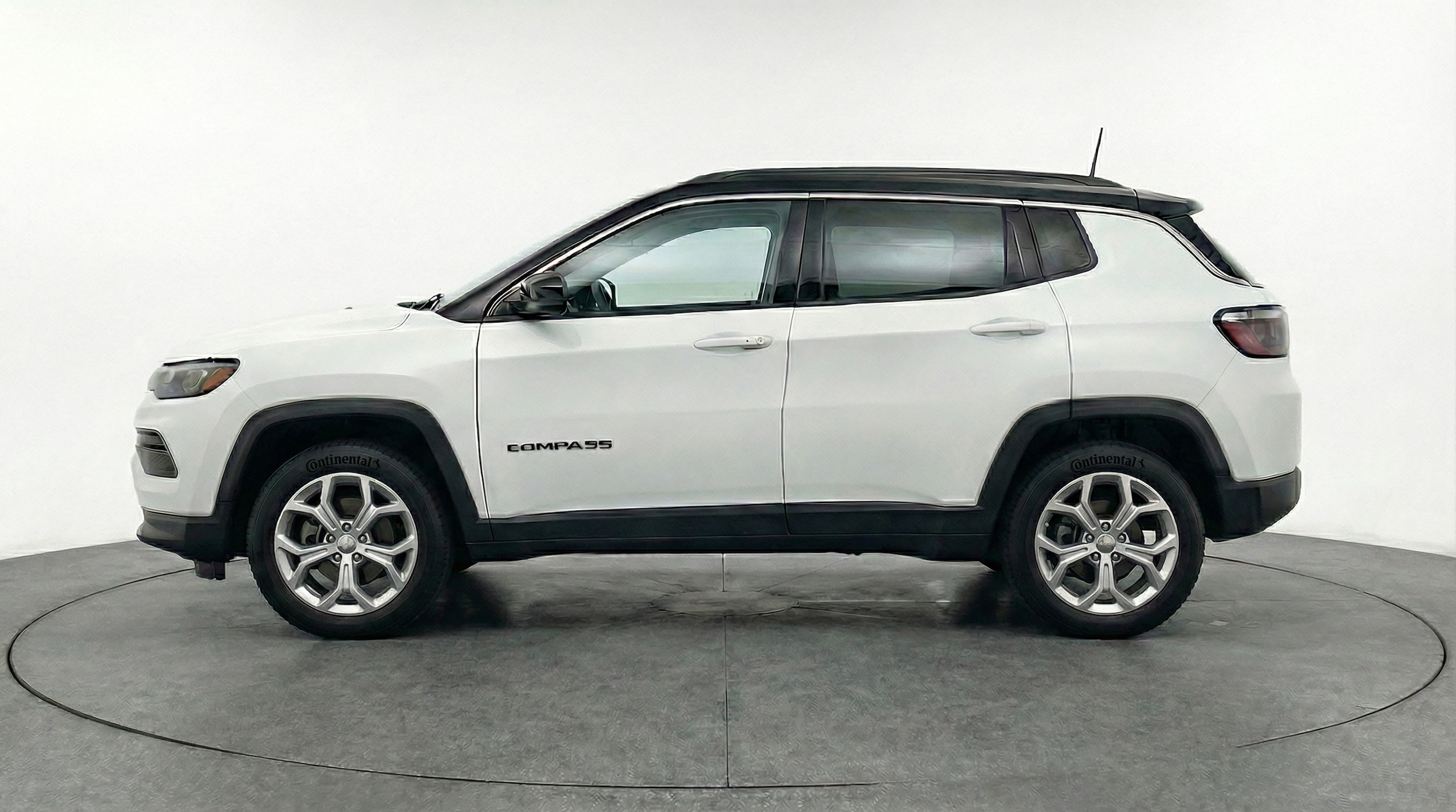 Thumbnail: 2025 Jeep Compass - 4