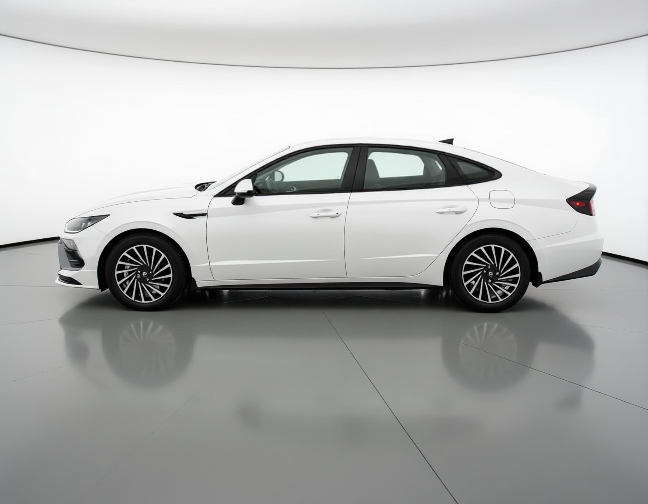 Thumbnail: 2025 Hyundai Sonata - 4