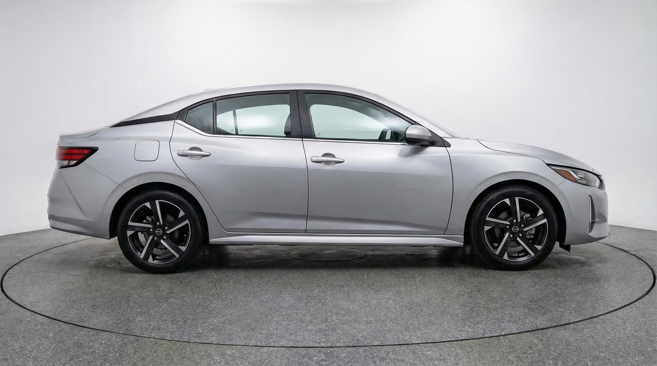 Thumbnail: 2025 Nissan Sentra - 8