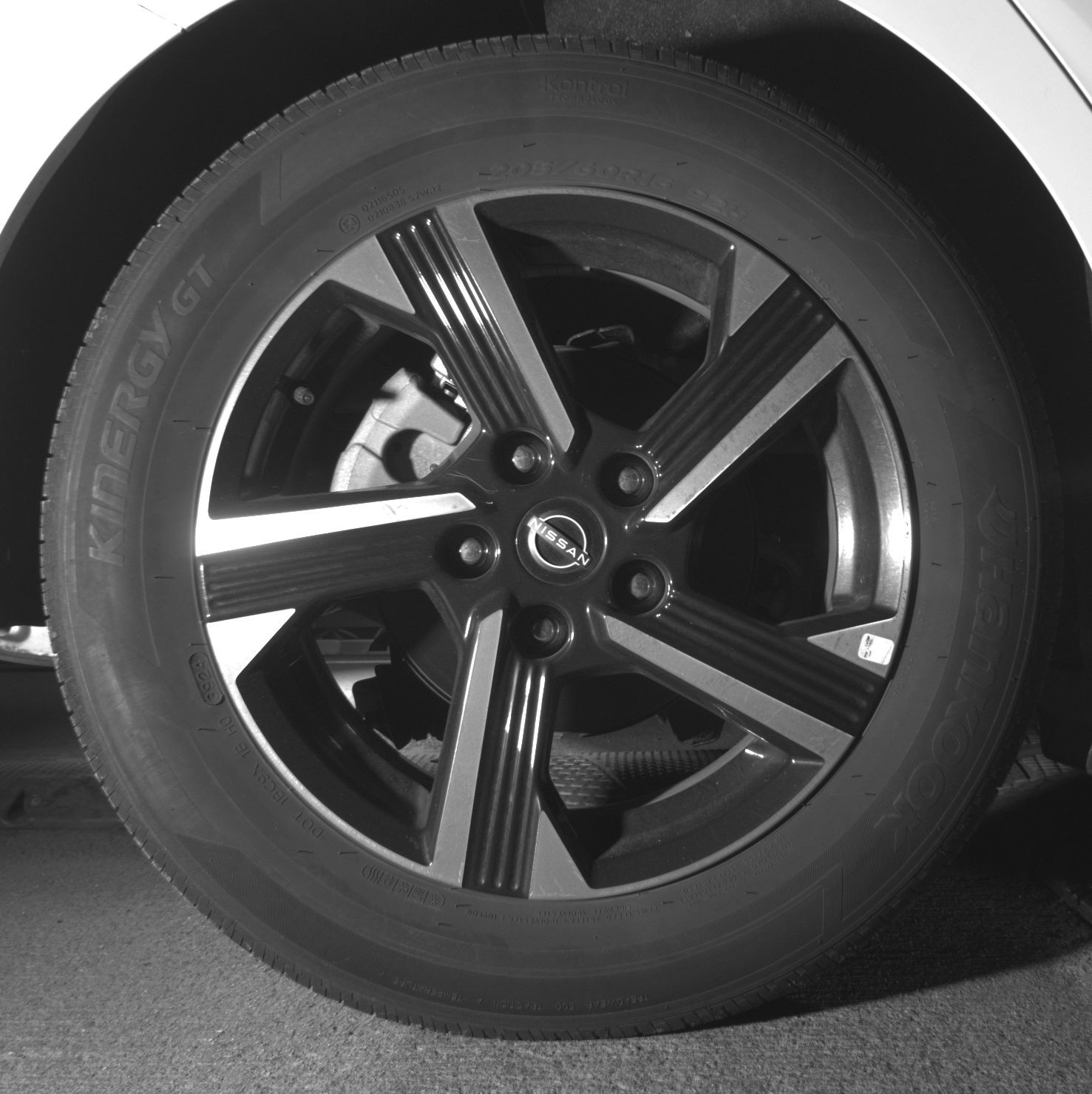 Thumbnail: 2025 Nissan Sentra - 12